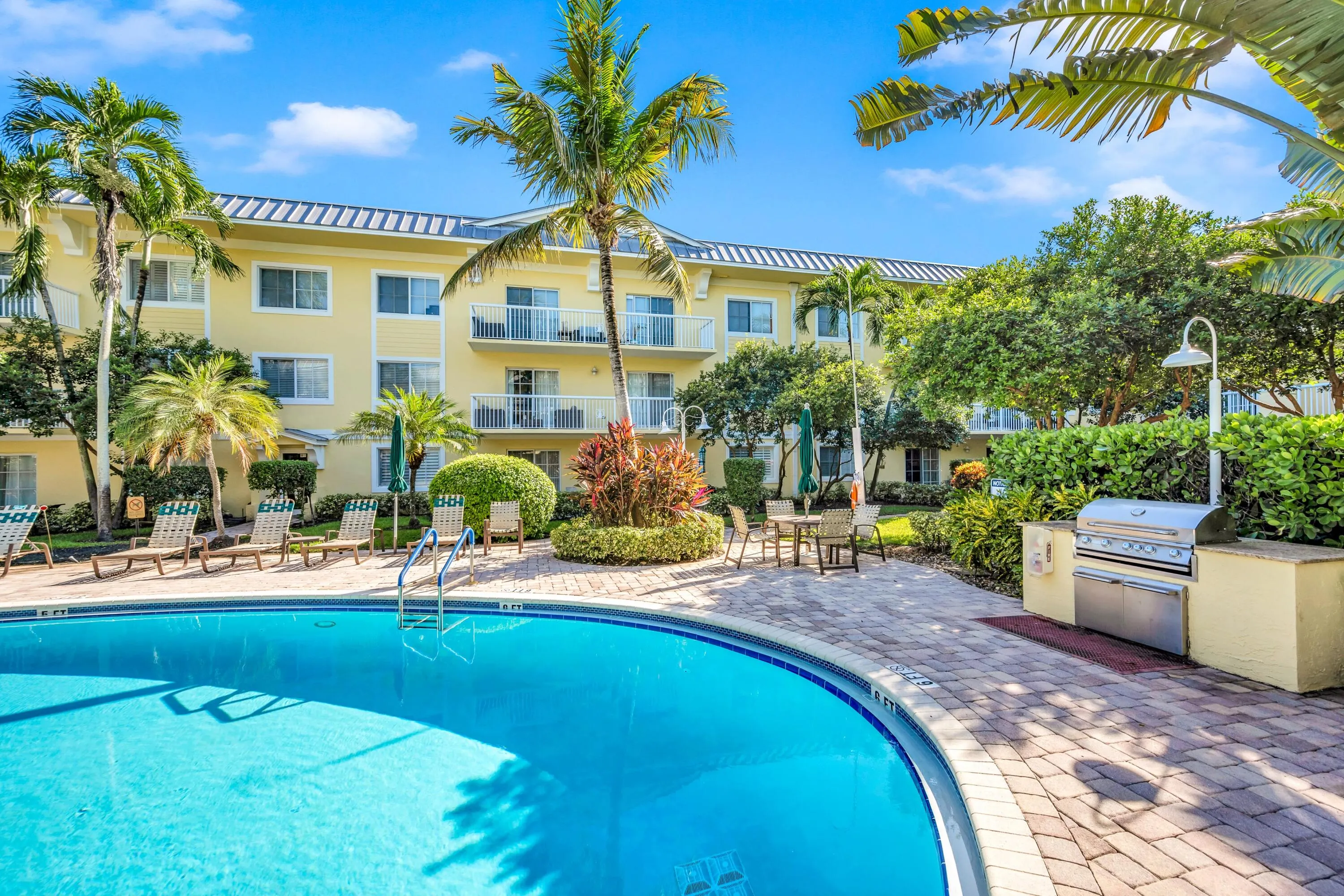 151 NE 16th Avenue #369