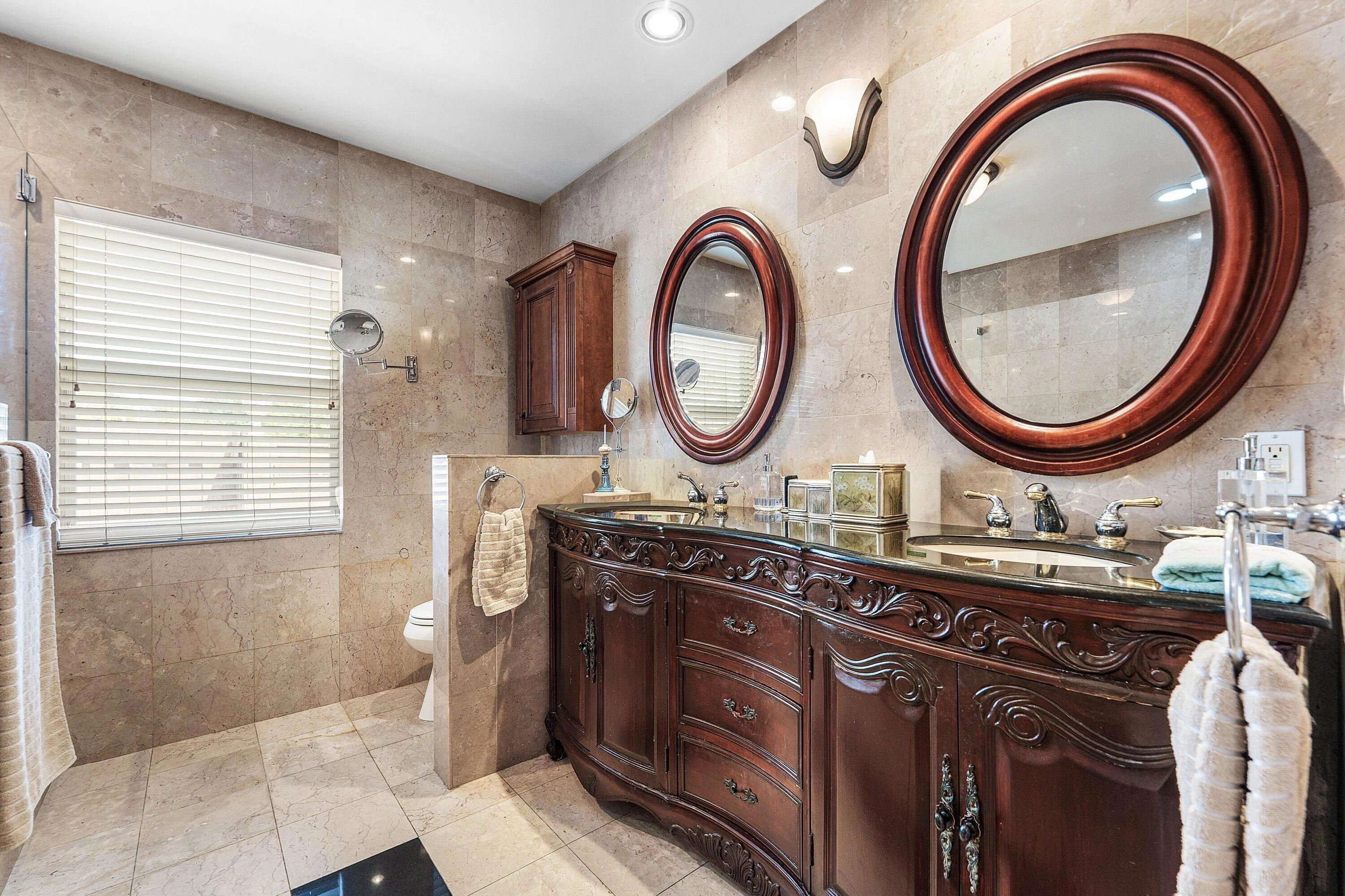 800 NE 6TH Street #1