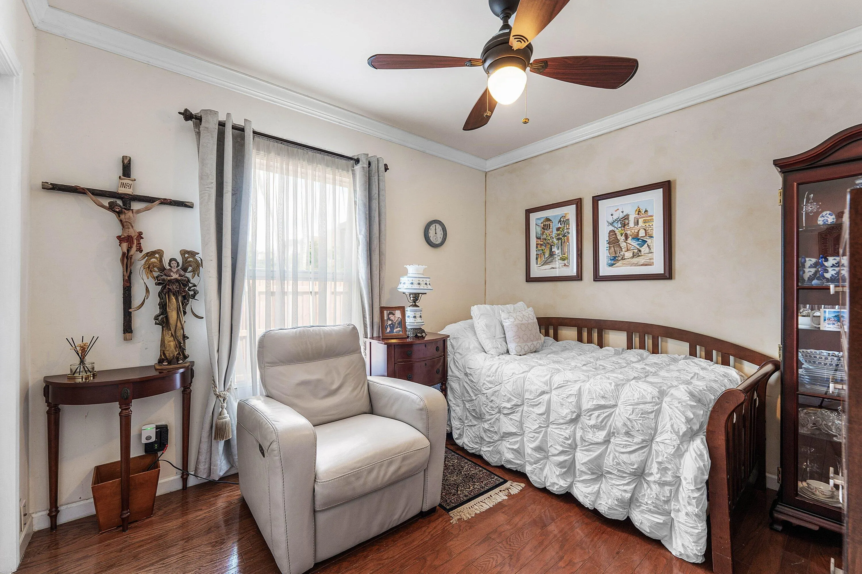 800 NE 6TH Street #1