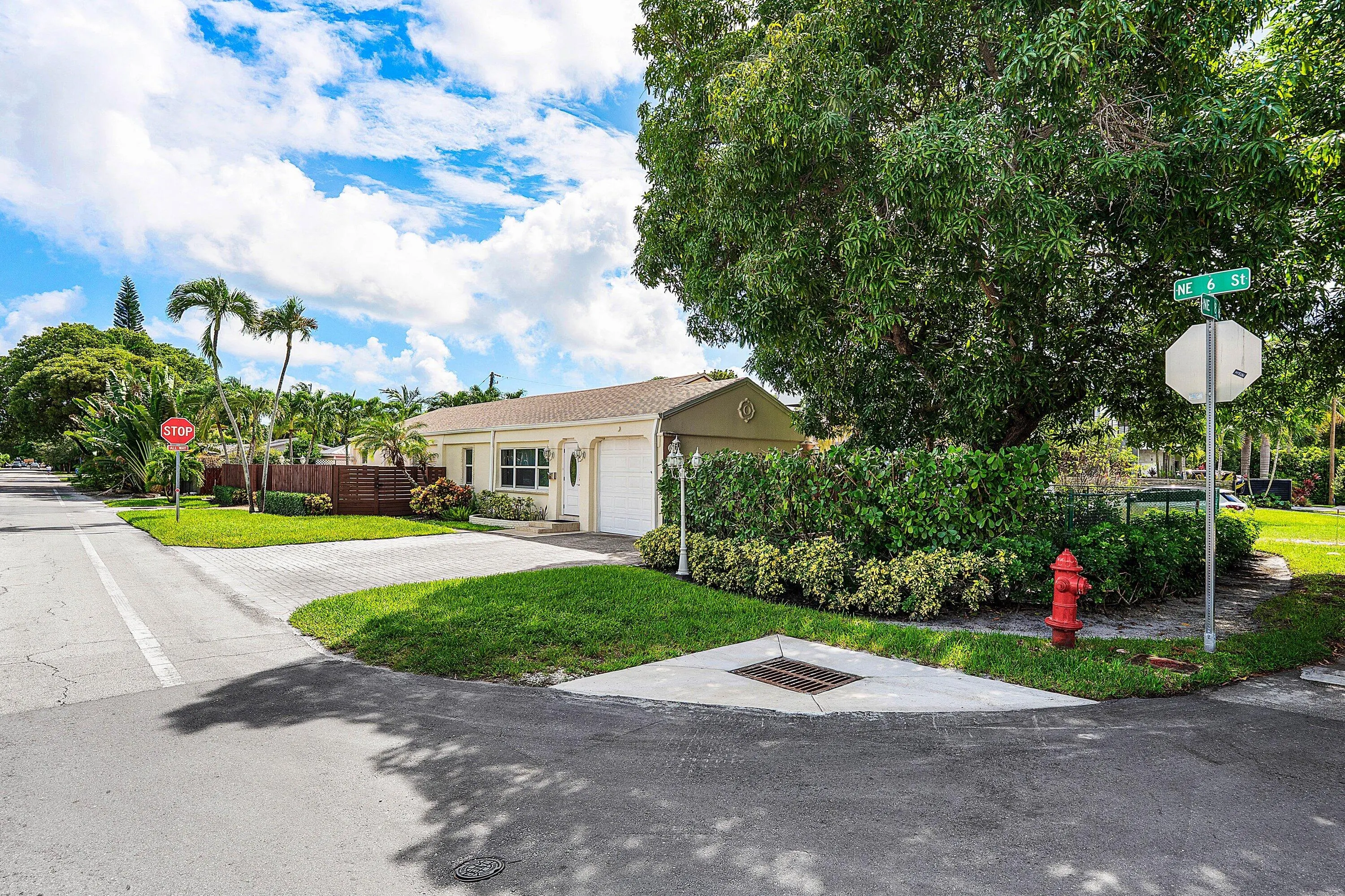800 NE 6TH Street #1