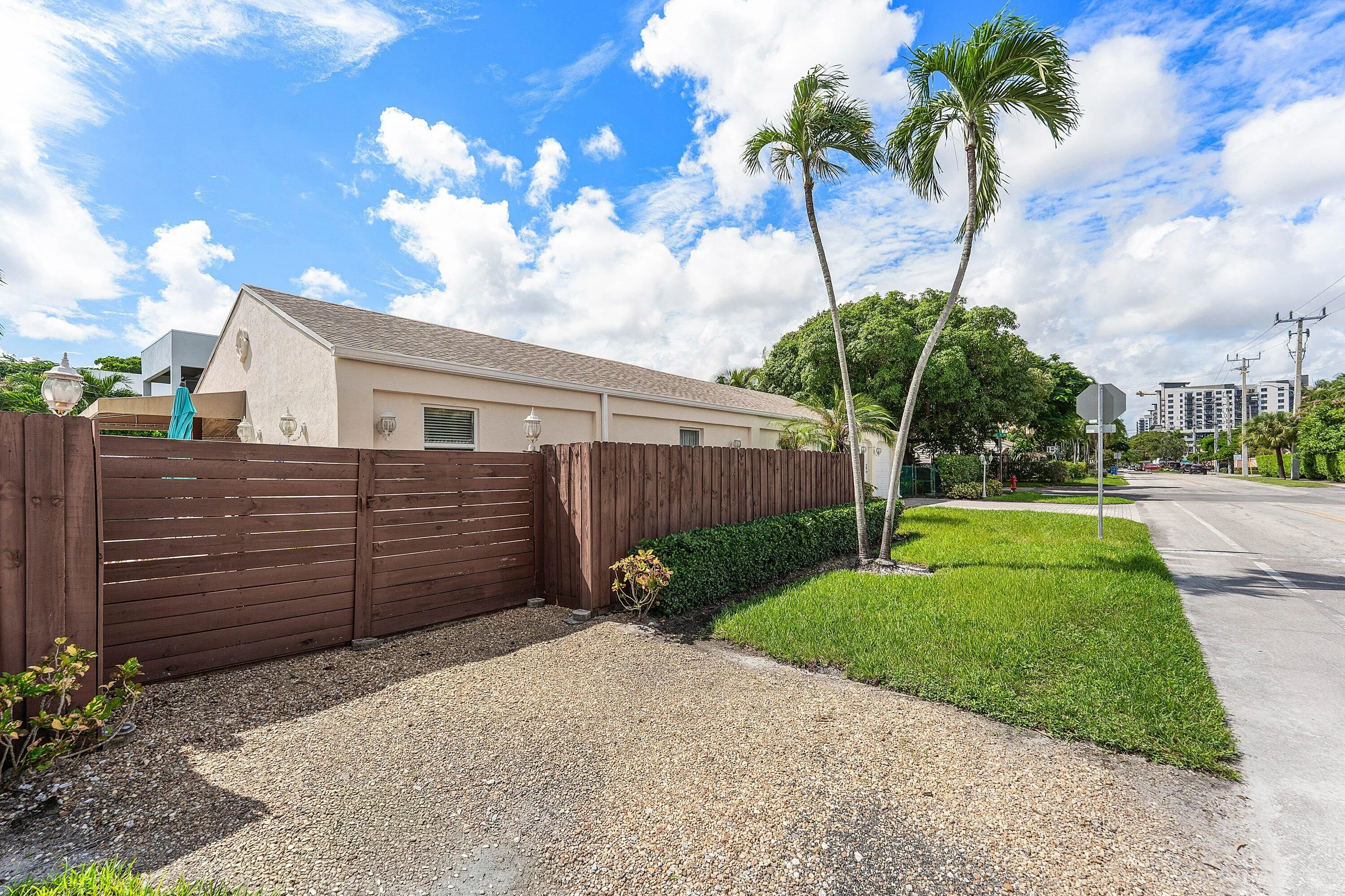 800 NE 6TH Street #1