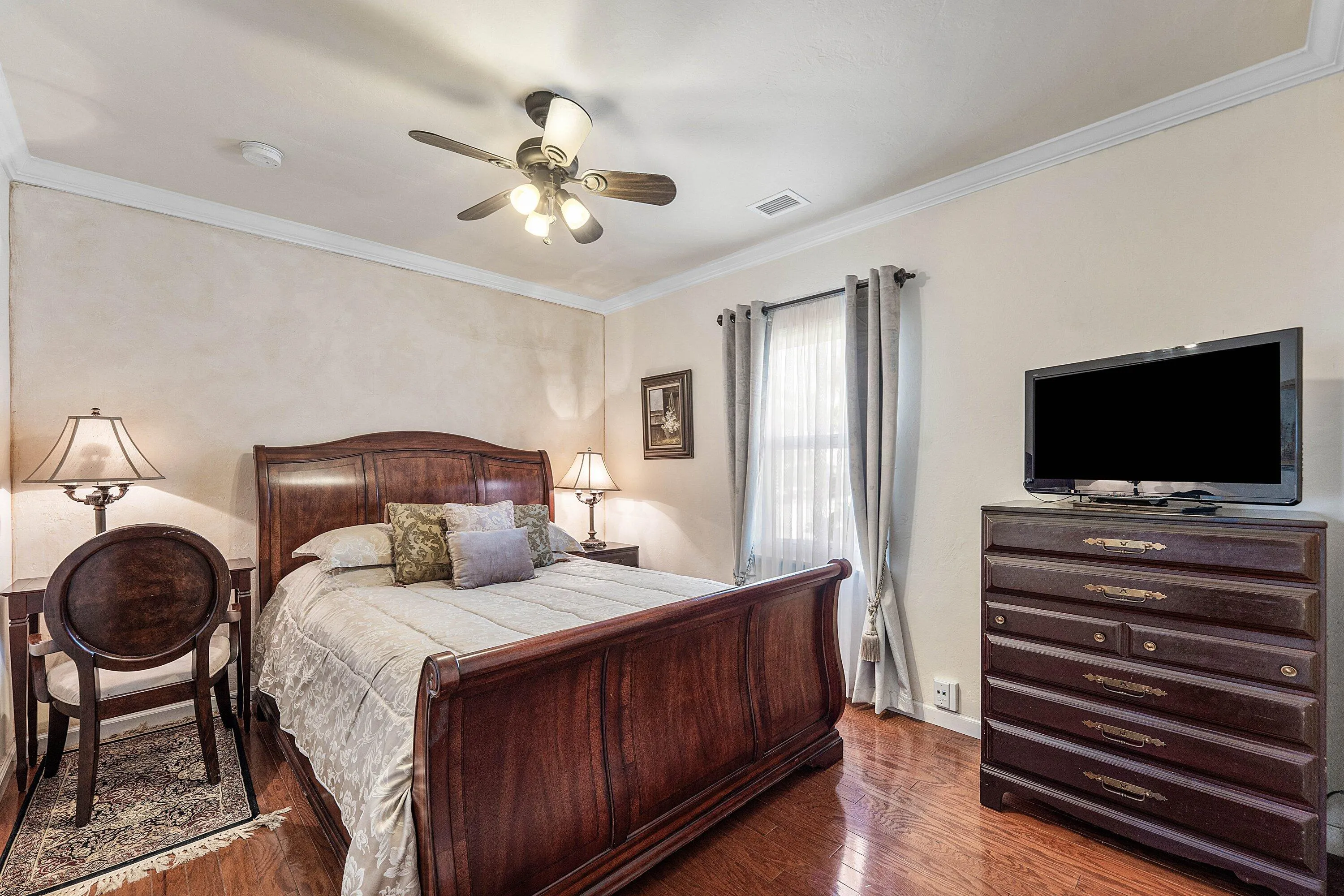 800 NE 6TH Street #1