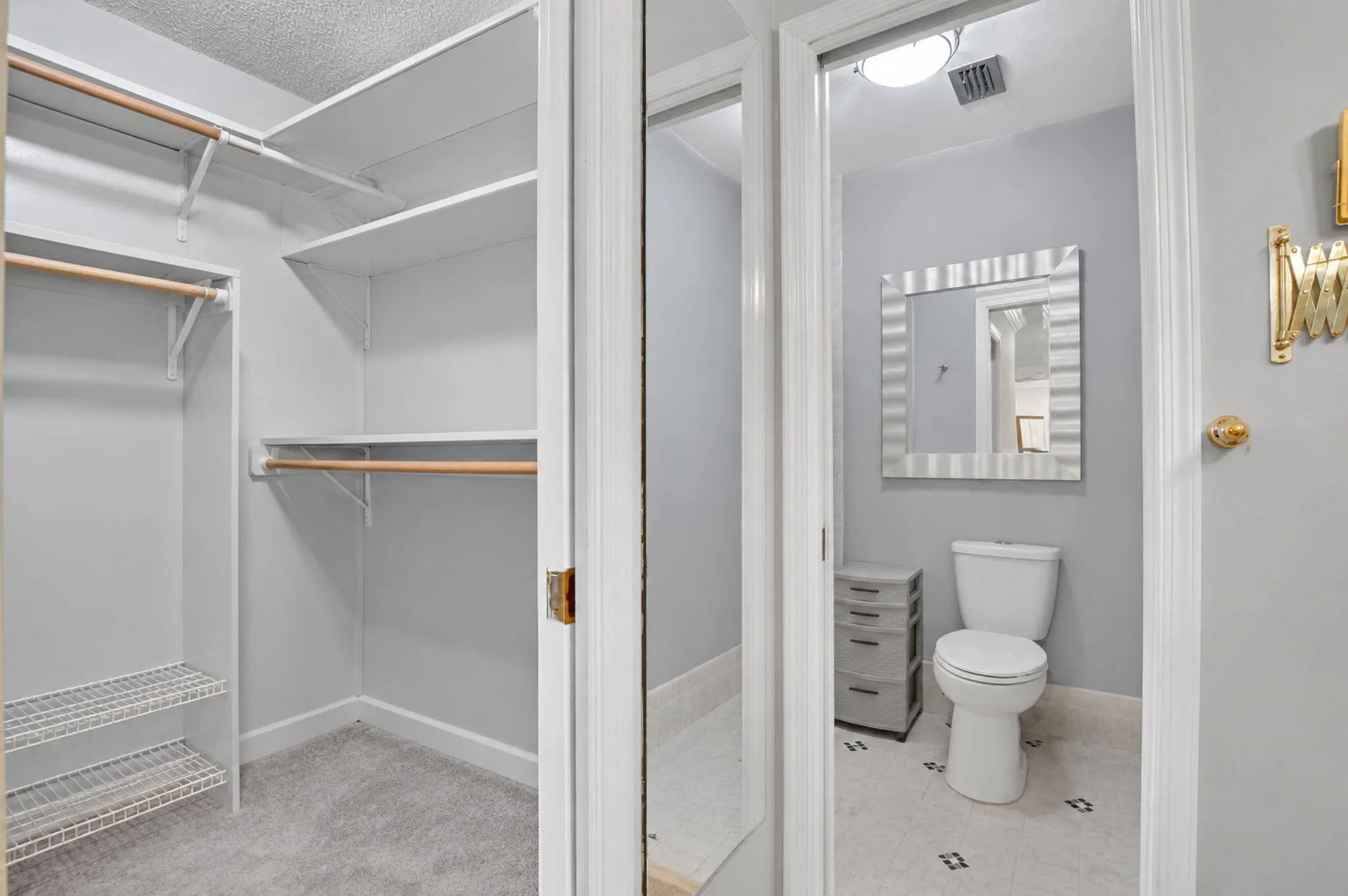 22233 LARKSPUR Trail