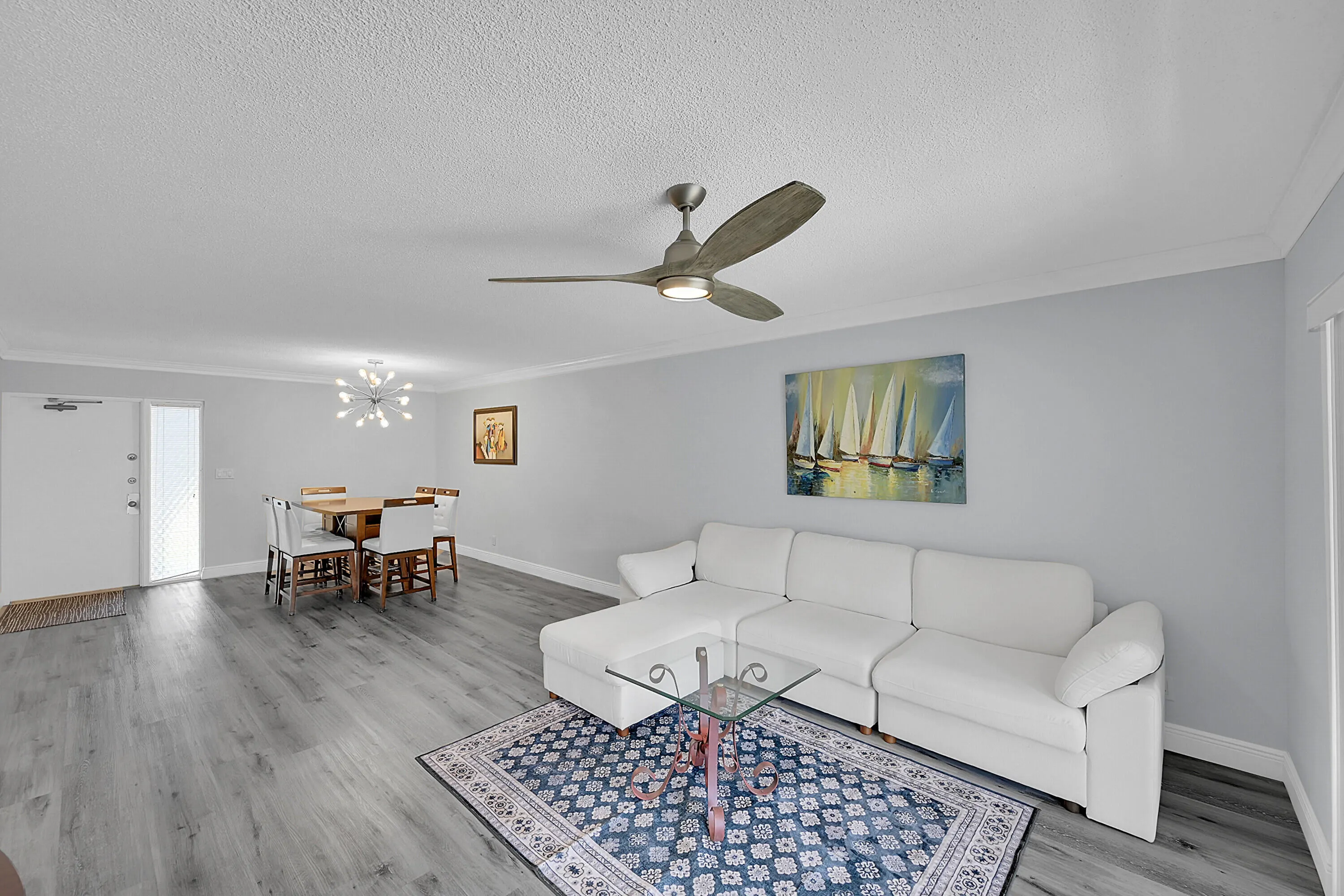 800 E Camino Real #305
