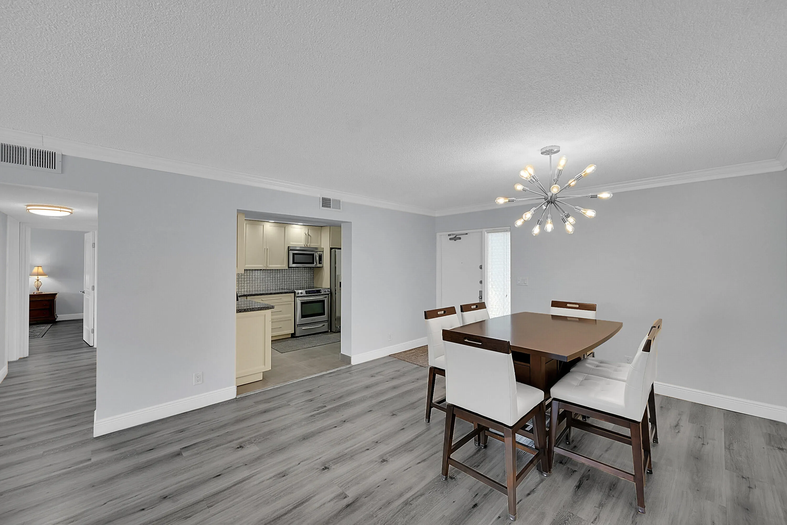 800 E Camino Real #305