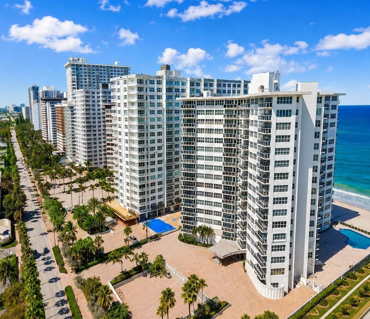 3700 GALT OCEAN Drive #712