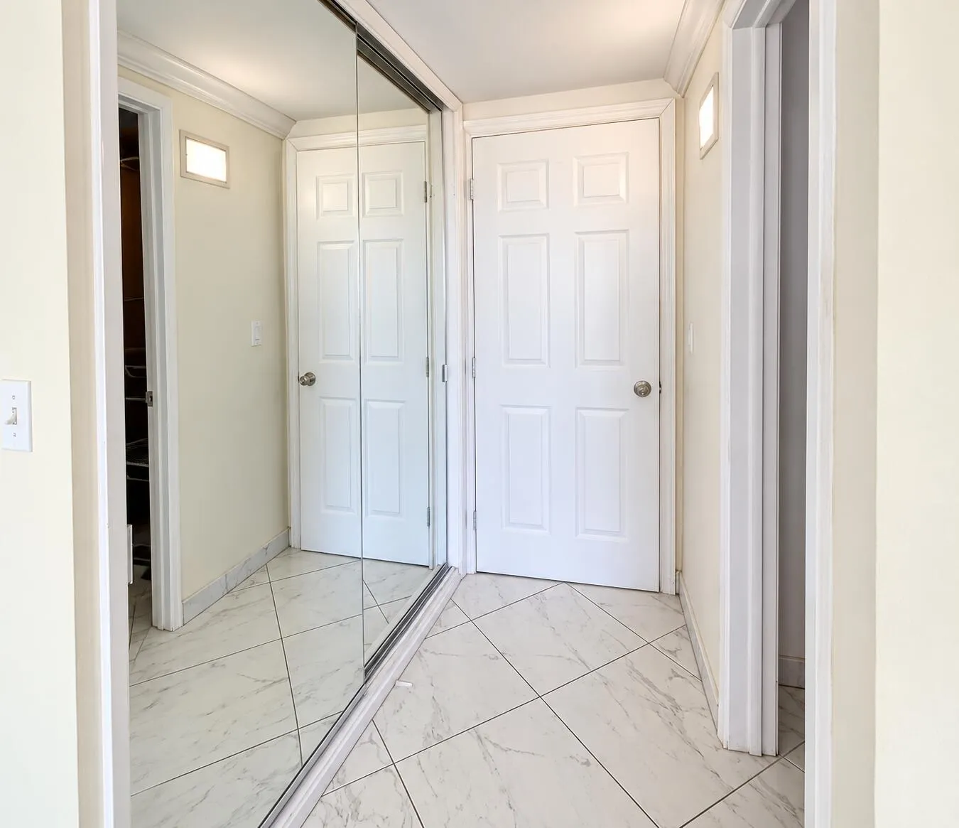 3700 GALT OCEAN Drive #712