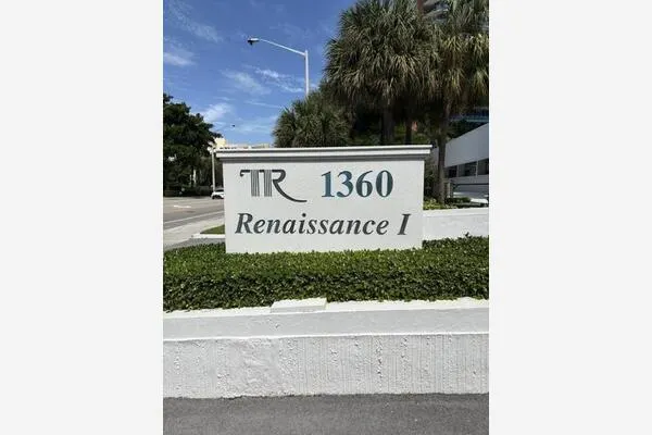 1360 S Ocean Boulevard #907