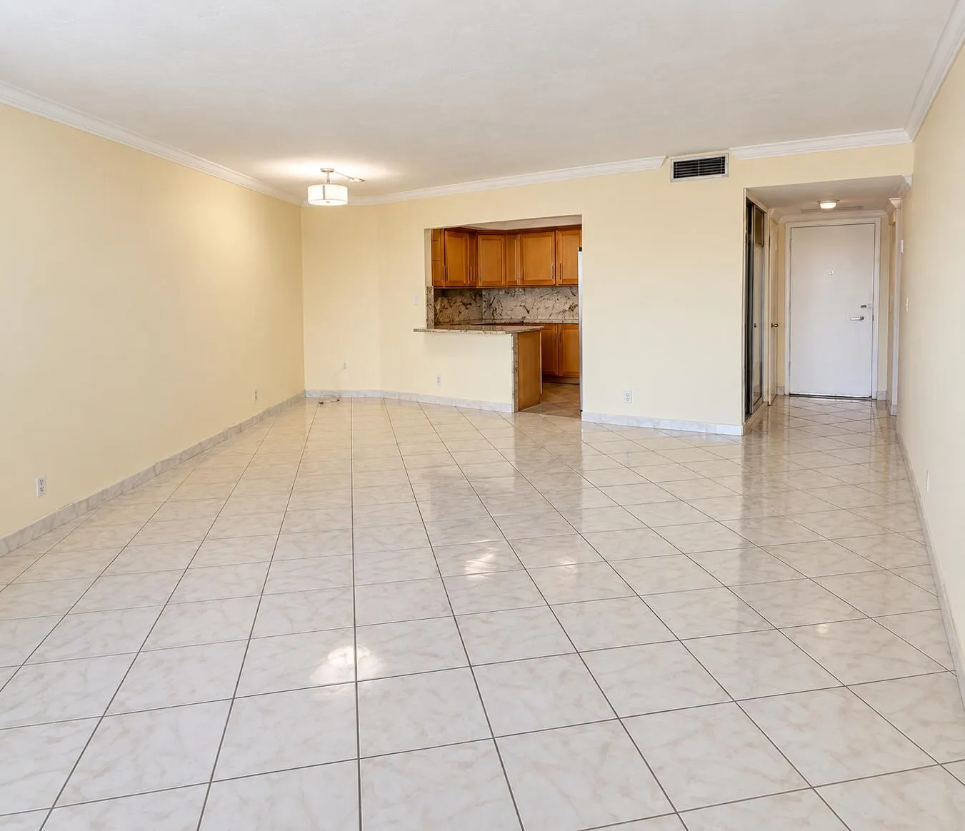 3700 GALT OCEAN Drive #712
