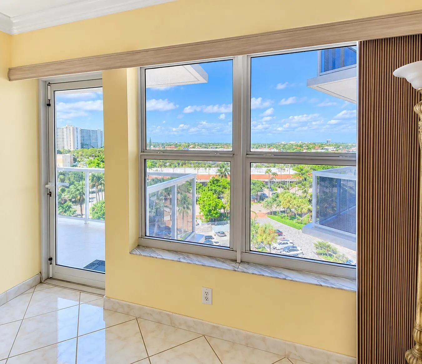3700 GALT OCEAN Drive #712