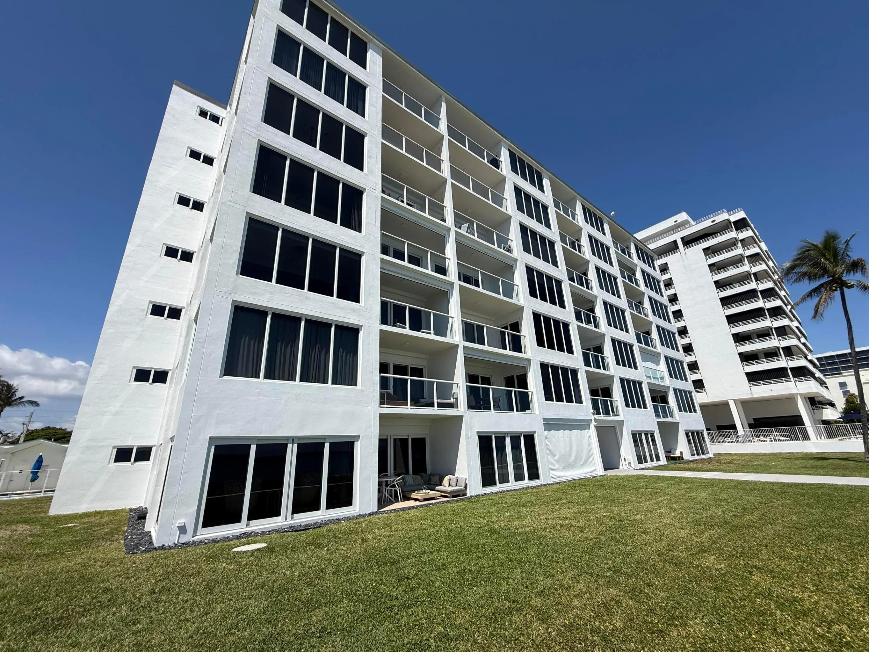 2909 S Ocean Boulevard #6a