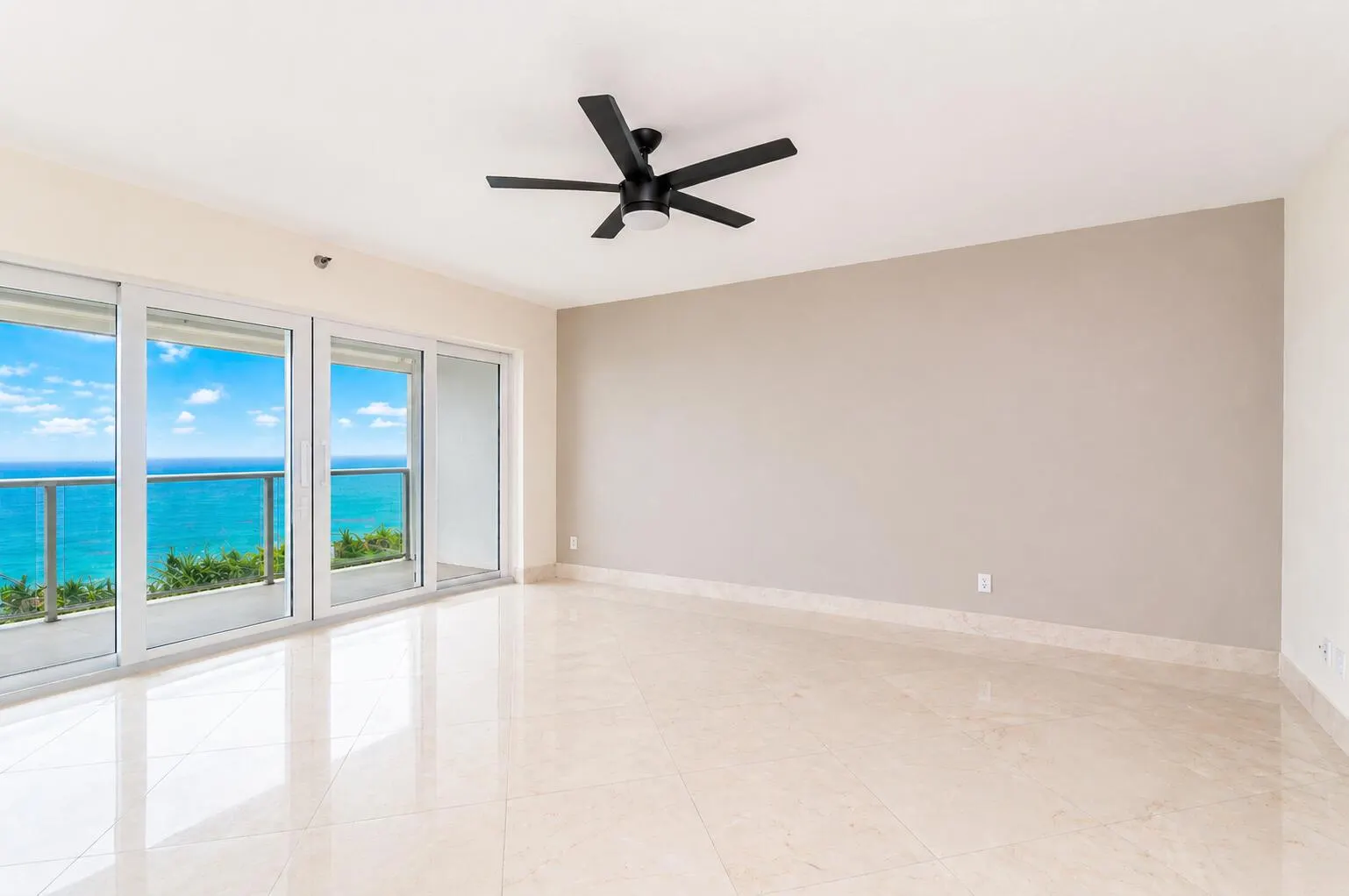 2909 S Ocean Boulevard #6a
