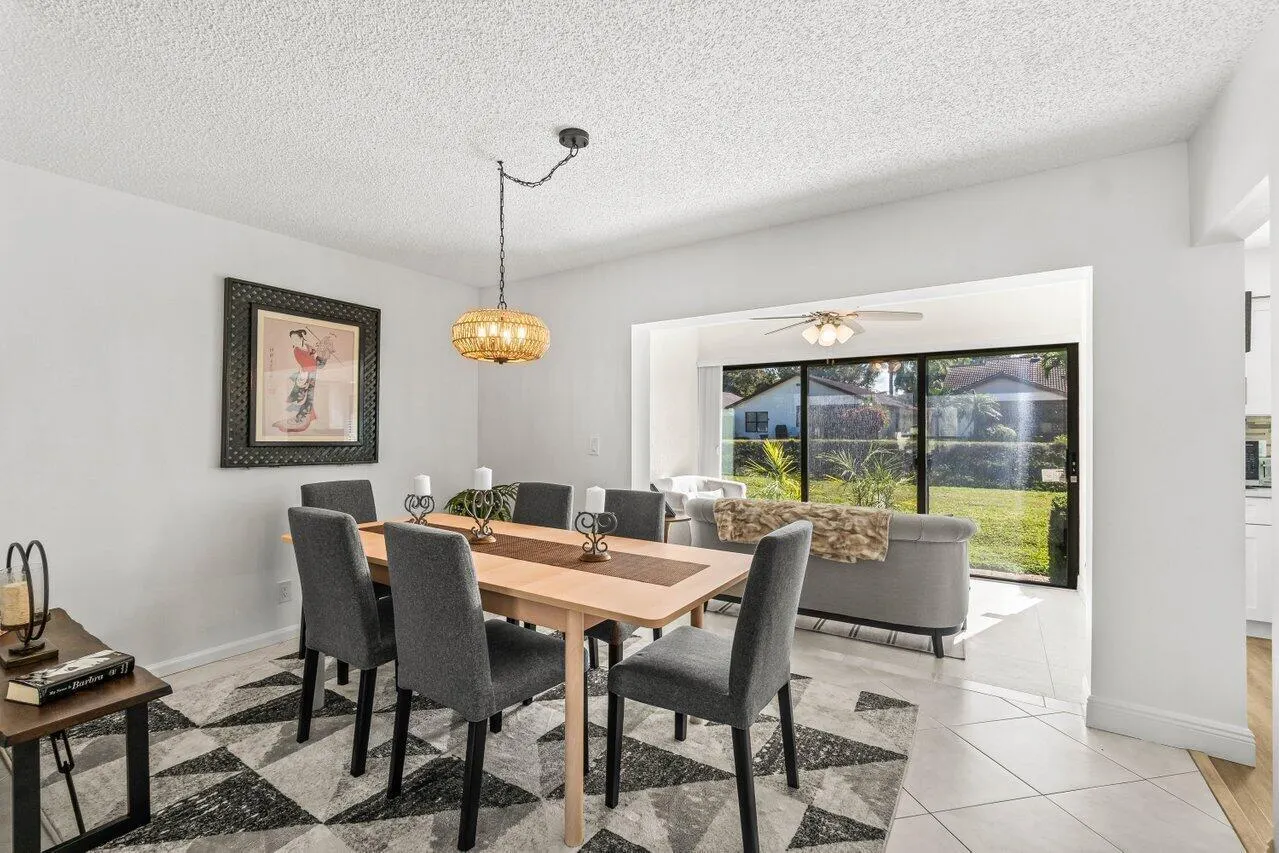 4862 Equestrian Road