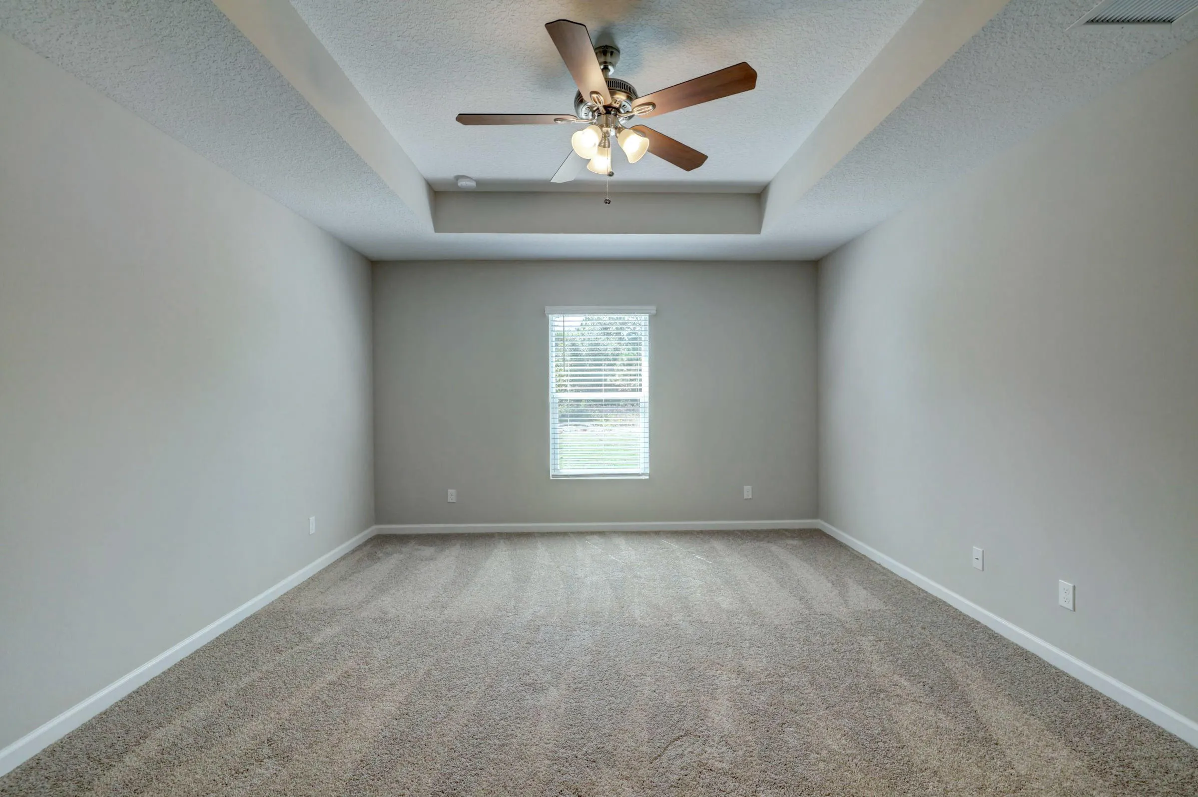 588 SW S Quick Circle