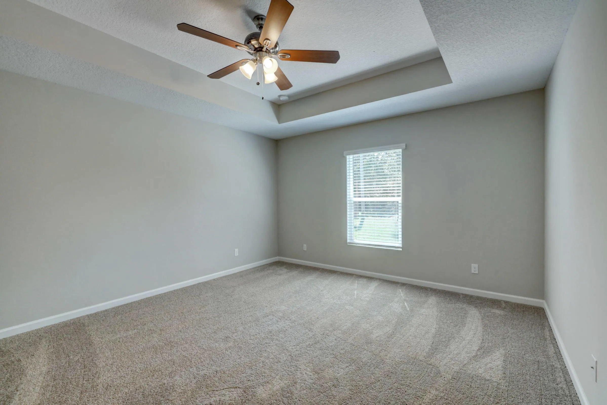 588 SW S Quick Circle