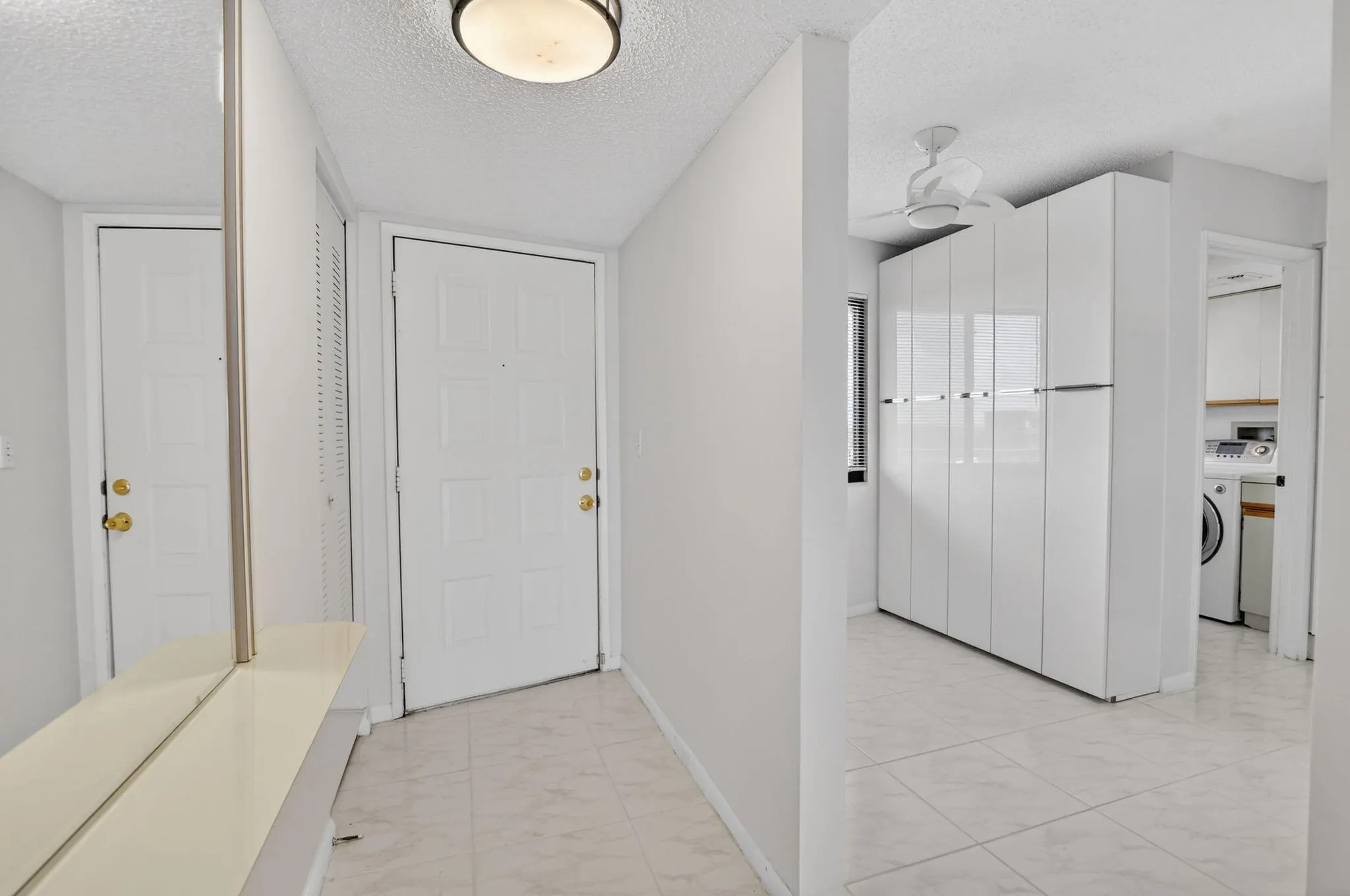 7370 S ORIOLE Boulevard #802