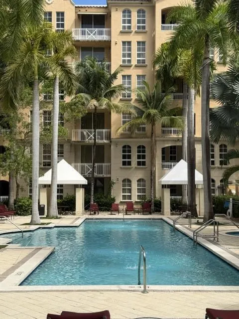 3001 NE 185TH Street #137
