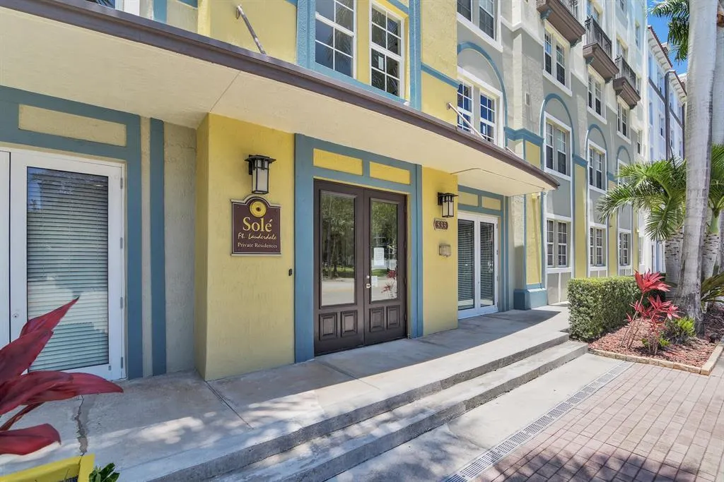 533 NE 3RD Avenue #548