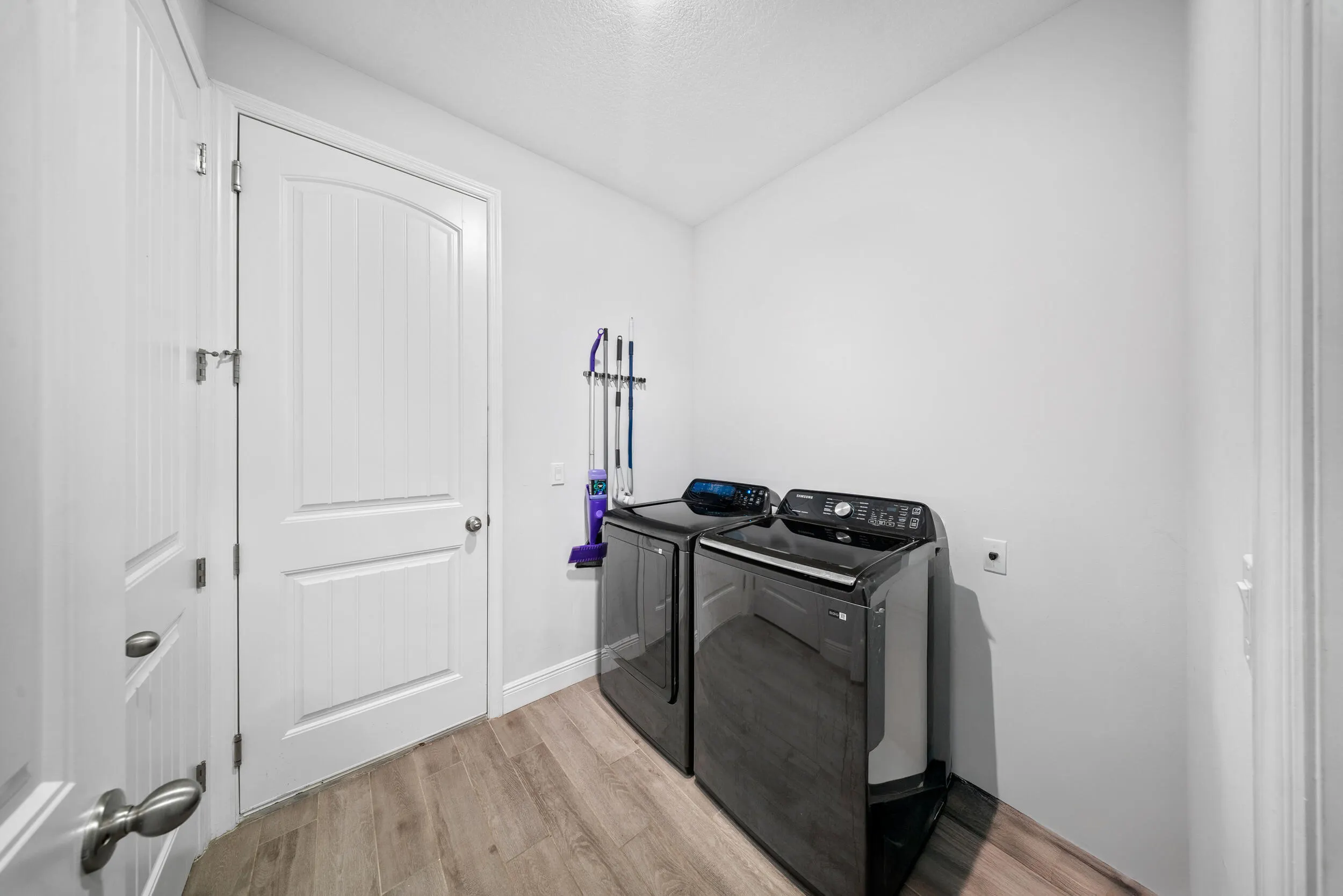 1066 SW JENNIFER Terrace