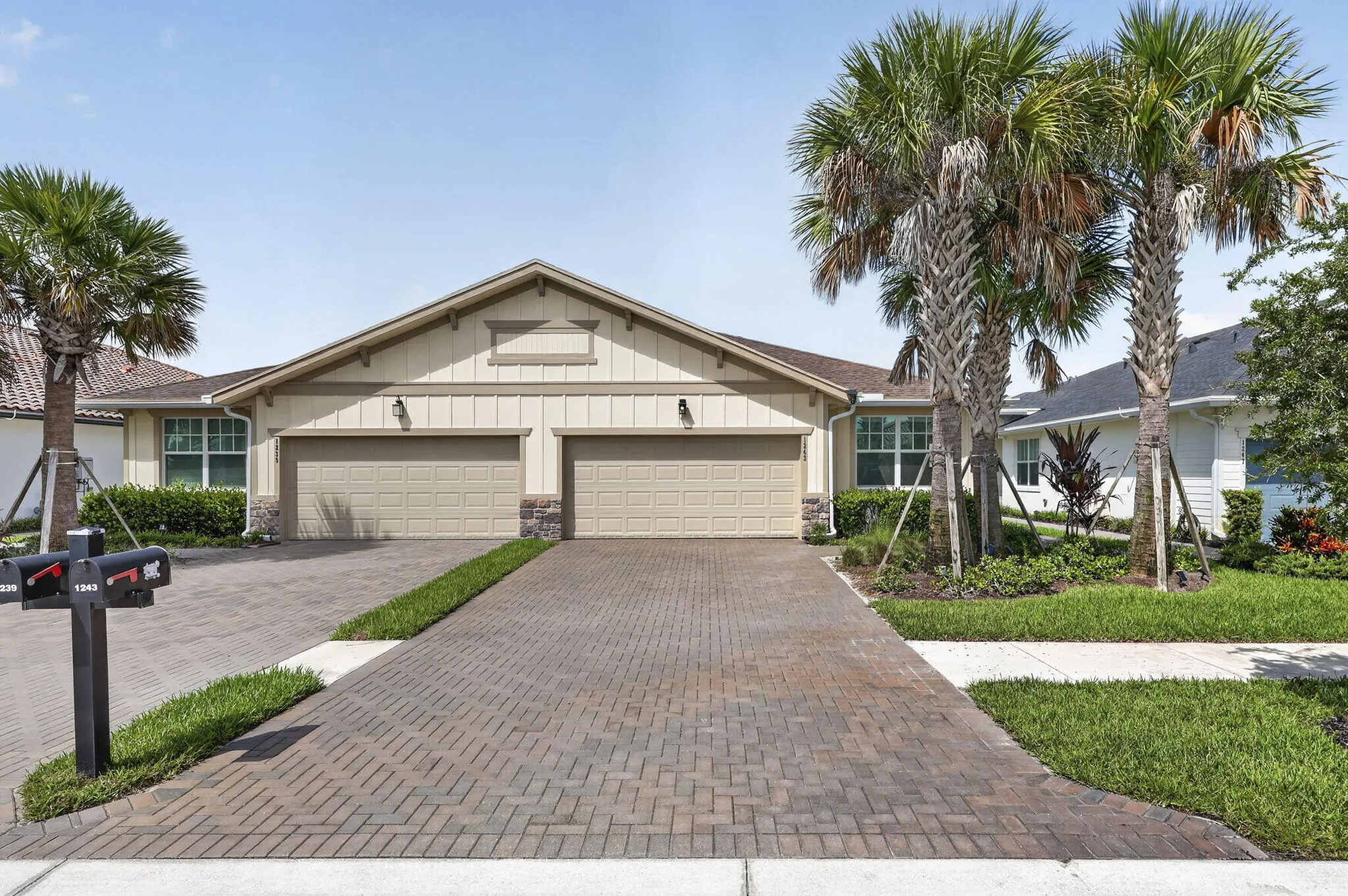 1243 TANGLED ORCHARD Trace