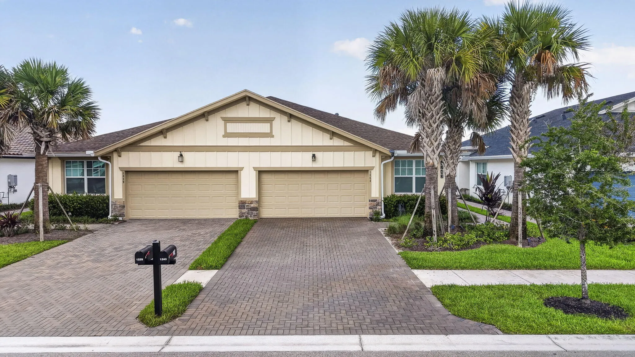 1243 TANGLED ORCHARD Trace