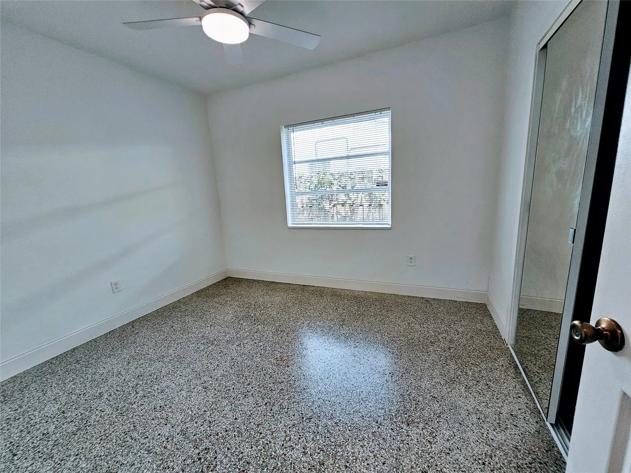 2040 NE 174TH Street