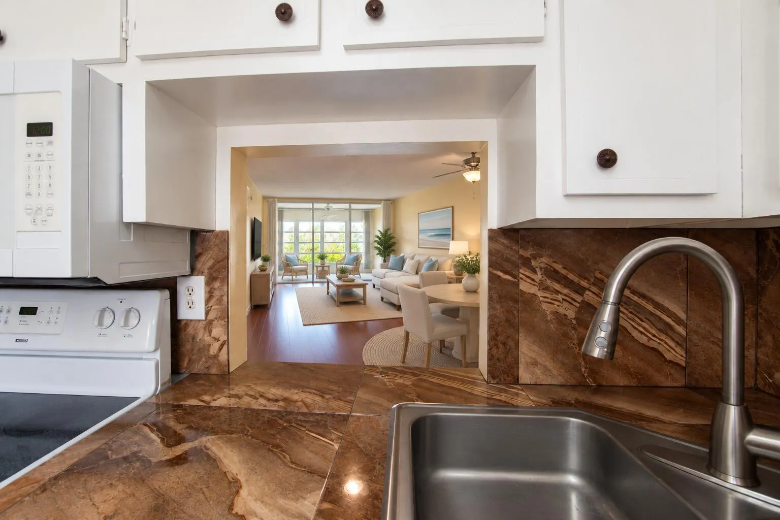6070 NW 64TH Avenue NW #204