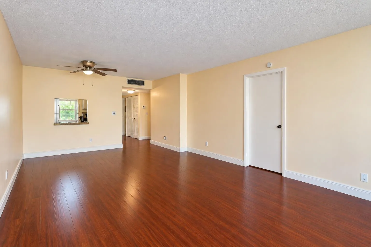 6070 NW 64TH Avenue NW #204