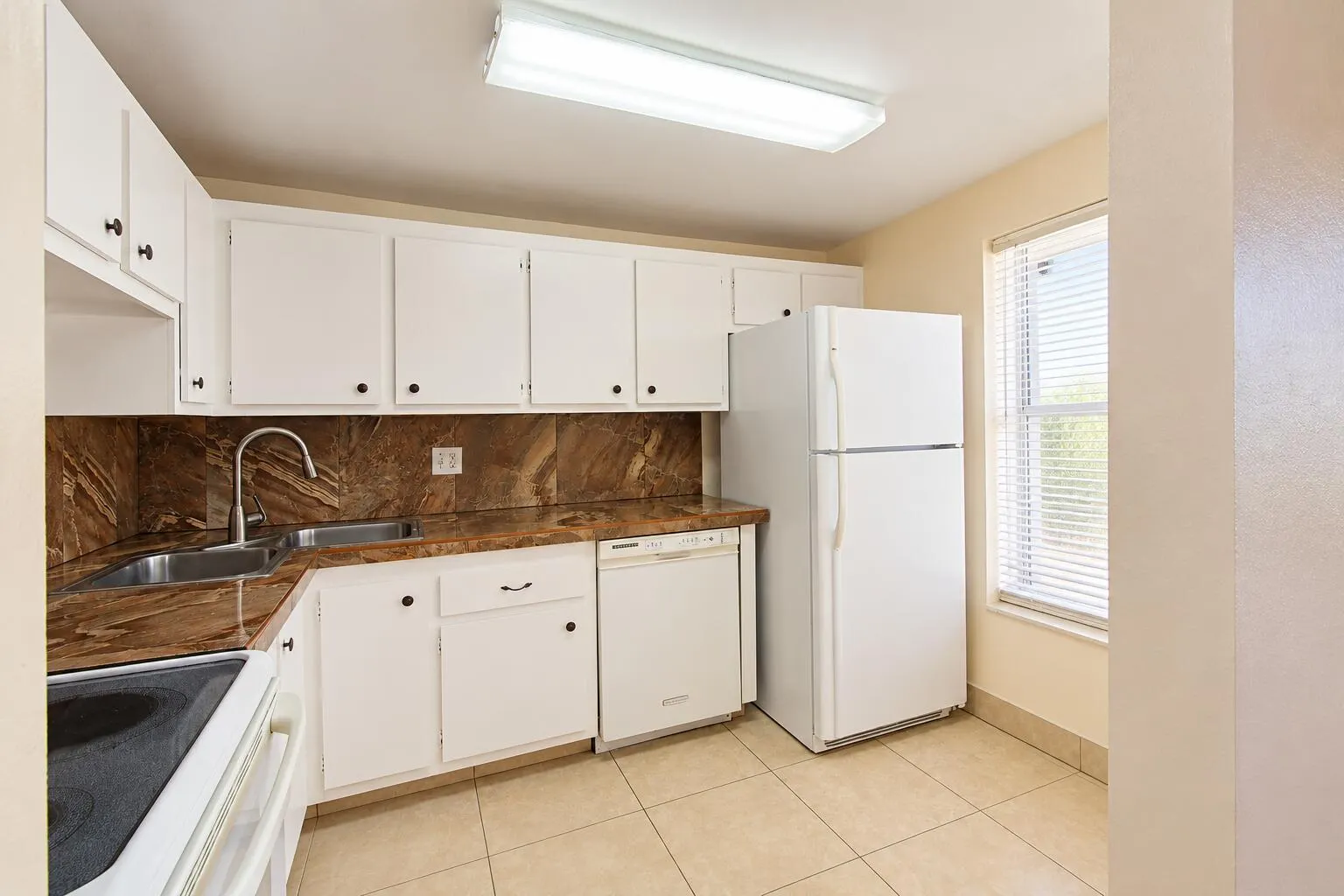 6070 NW 64TH Avenue NW #204