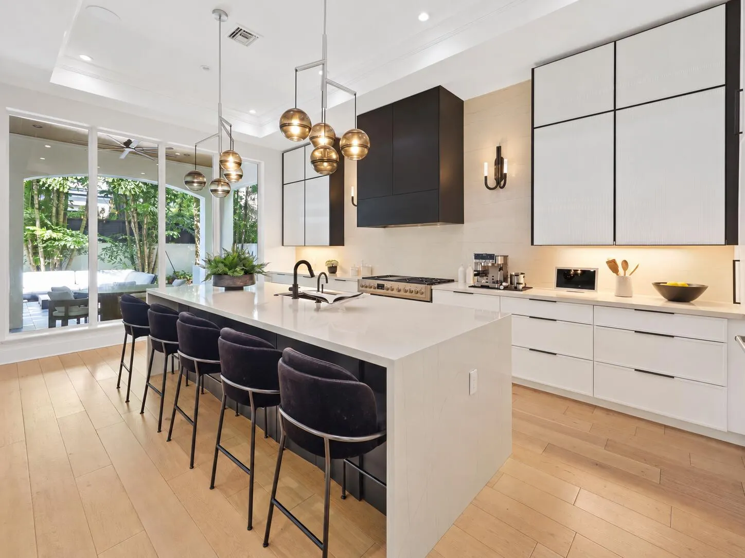 755 W Fern Drive