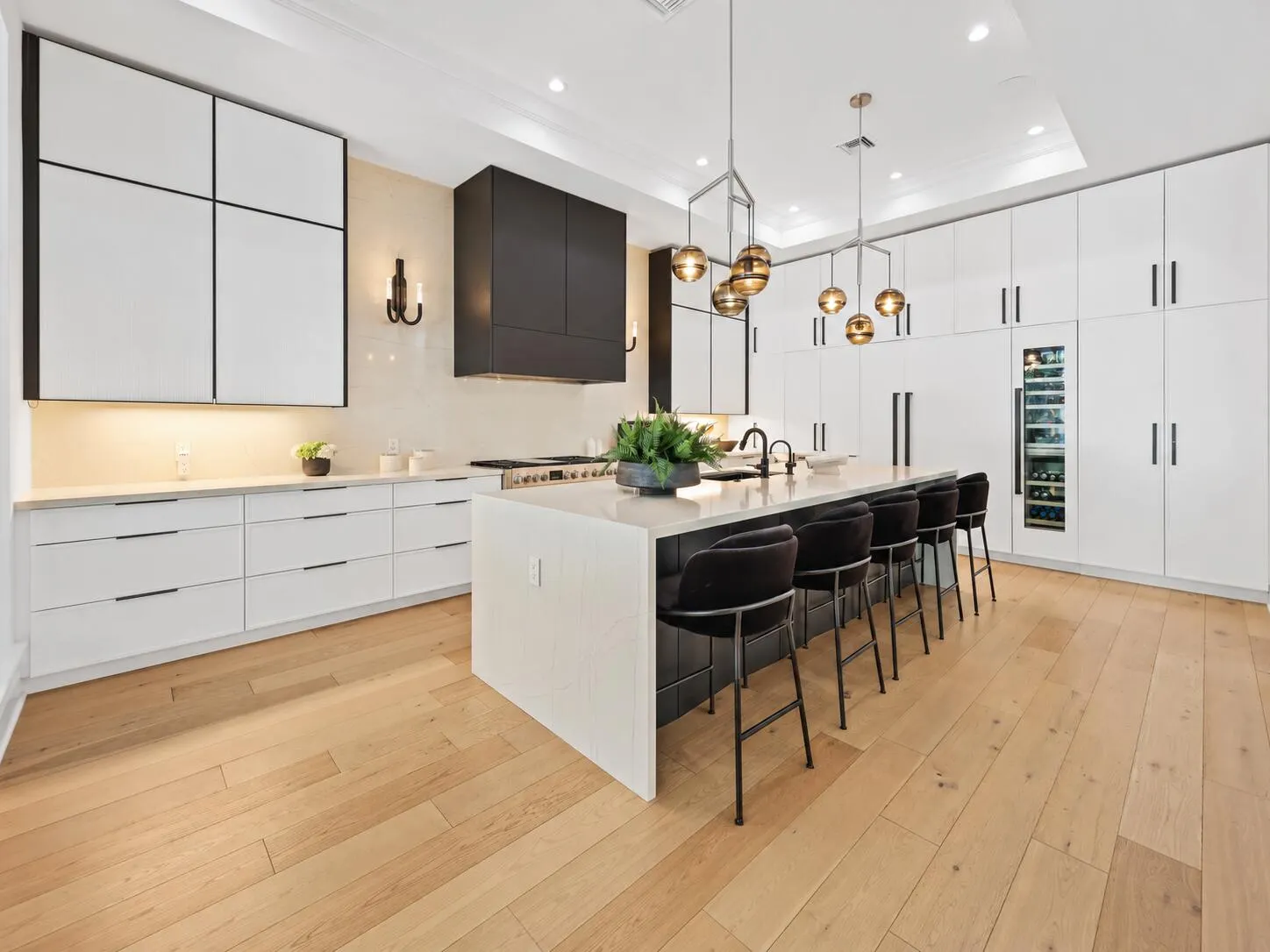 755 W Fern Drive