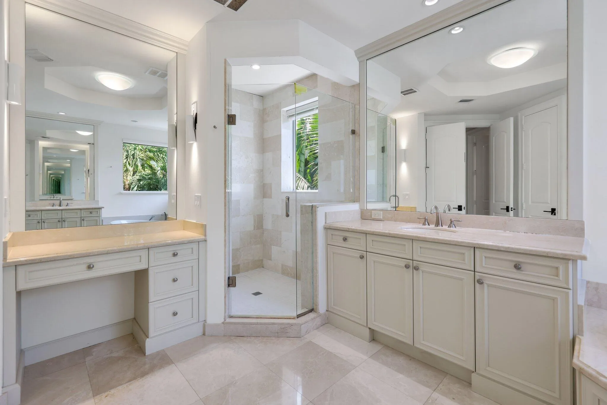 755 W Fern Drive