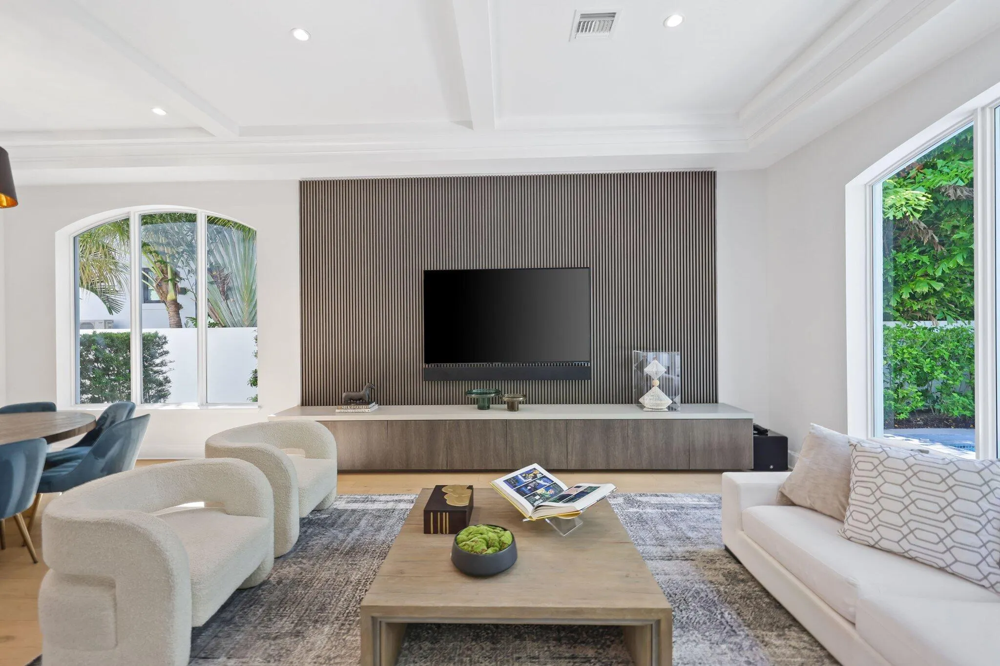 755 W Fern Drive