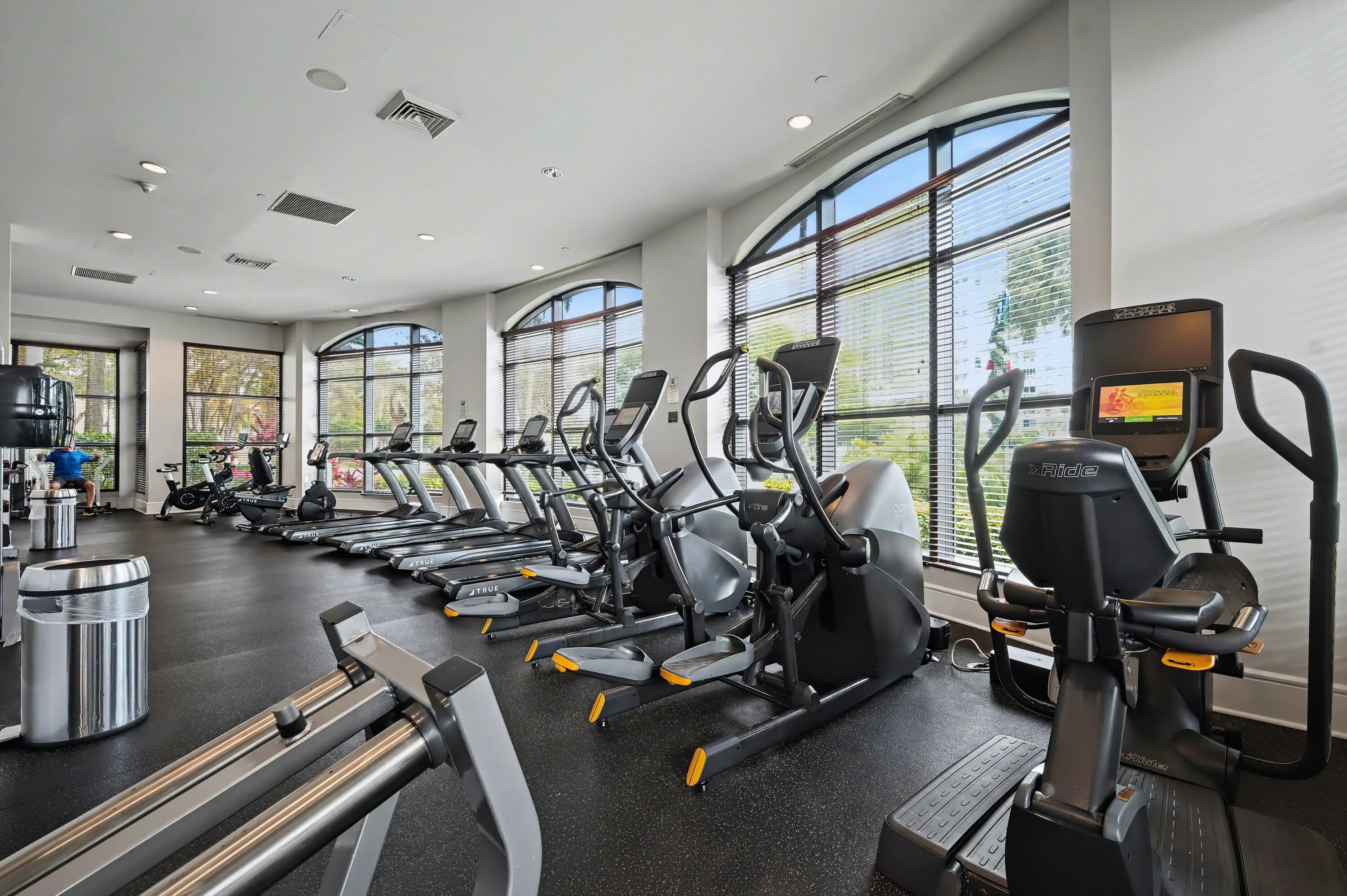 600 W Las Olas Boulevard #806S
