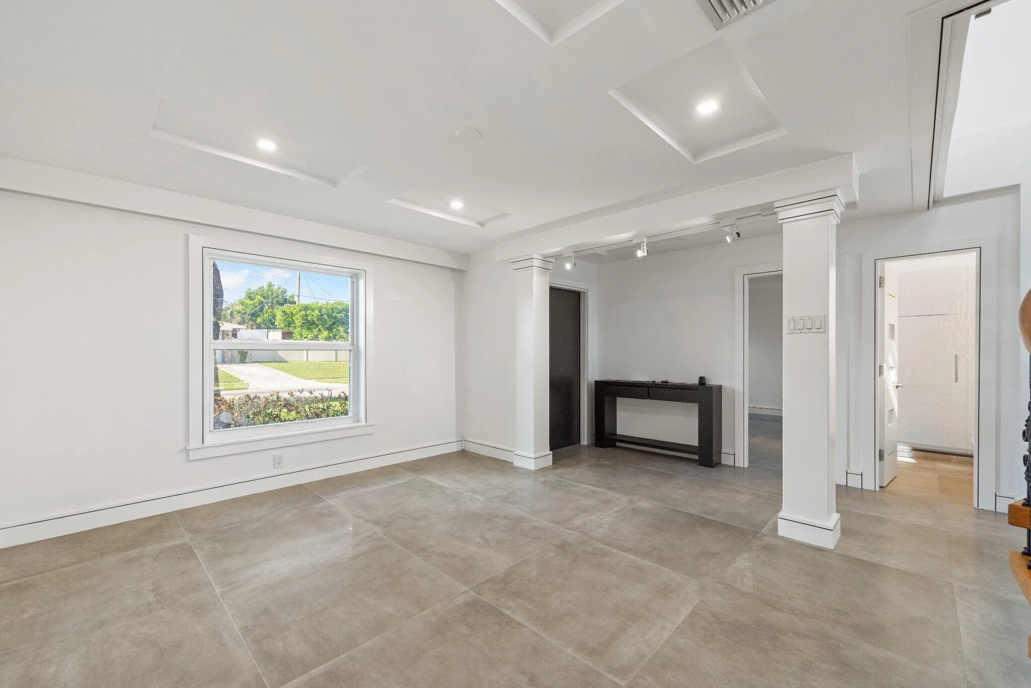 33 OREGON Lane