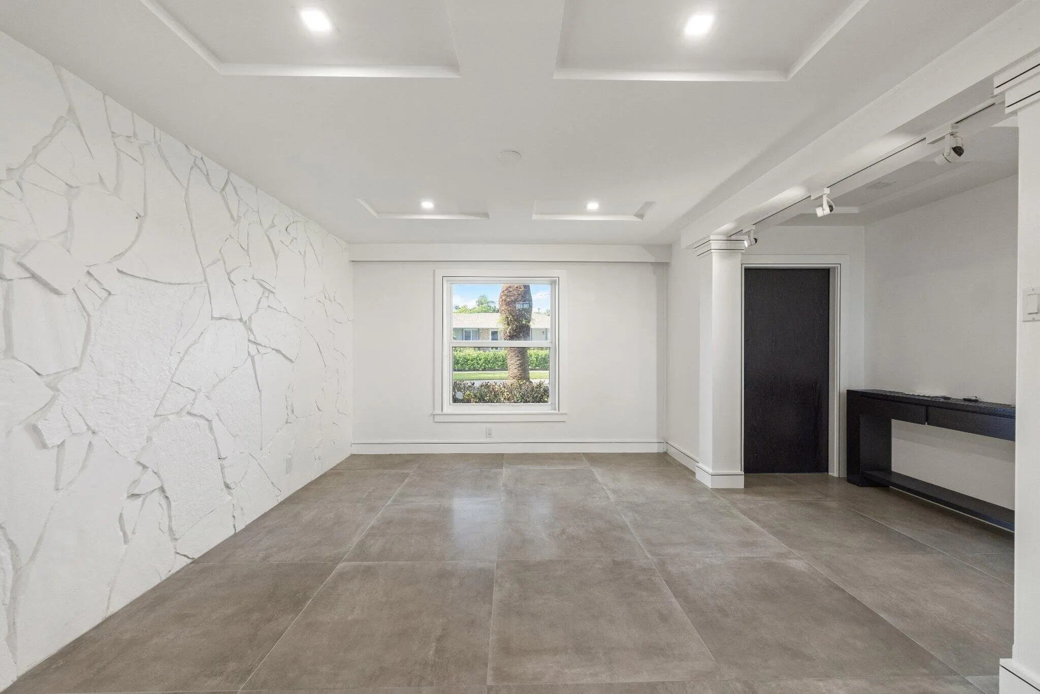 33 OREGON Lane