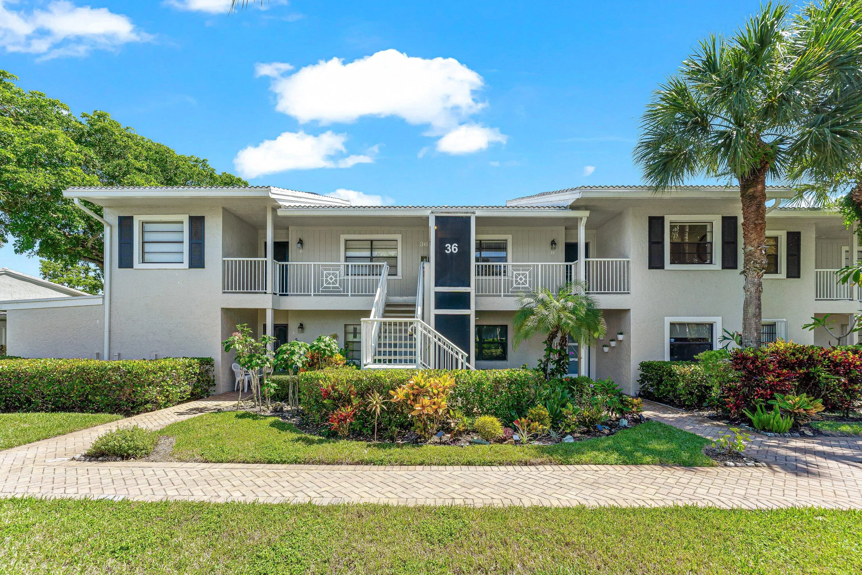 36 EASTGATE Drive #D