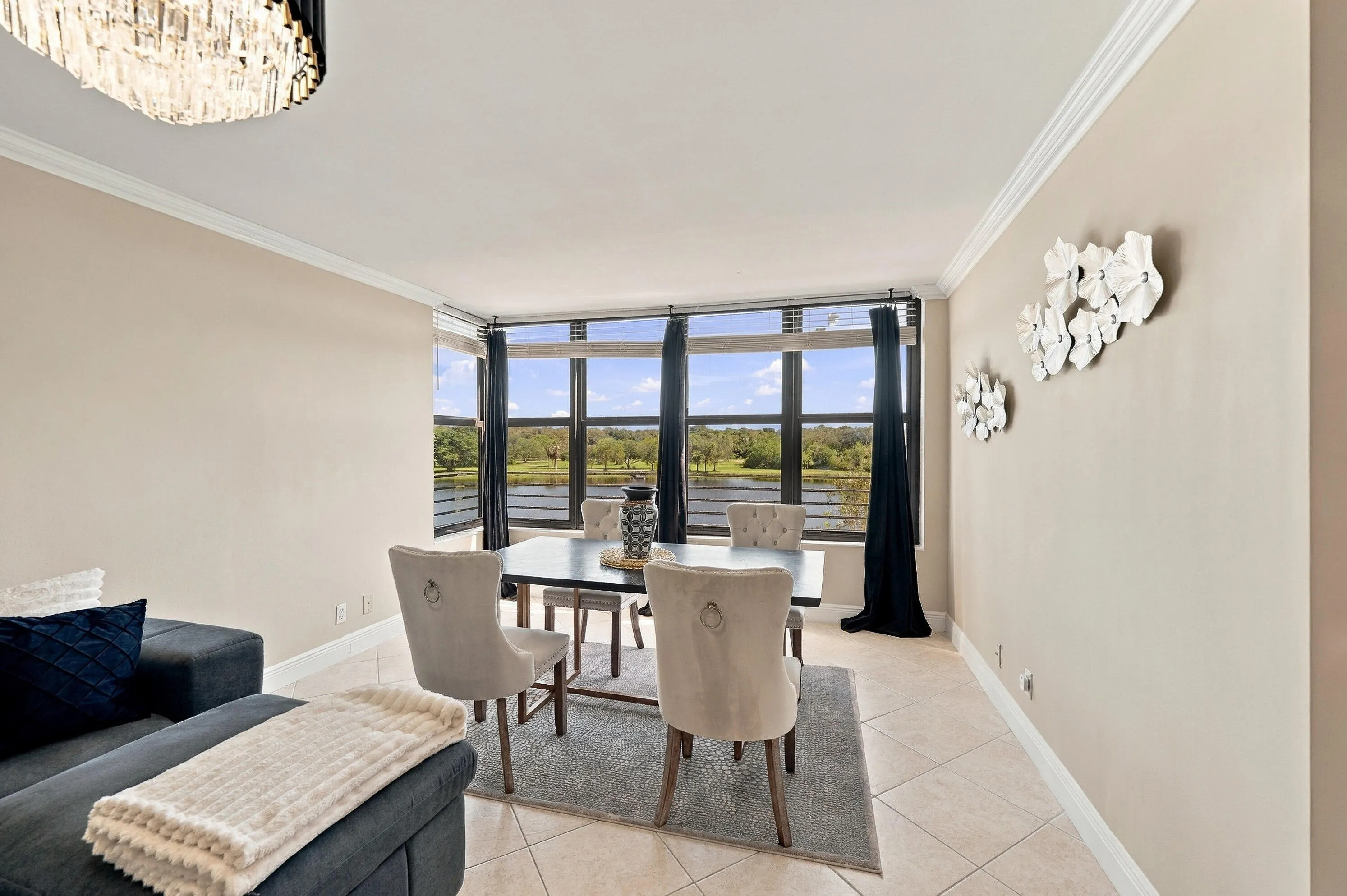 2766 Carambola Circle S #305