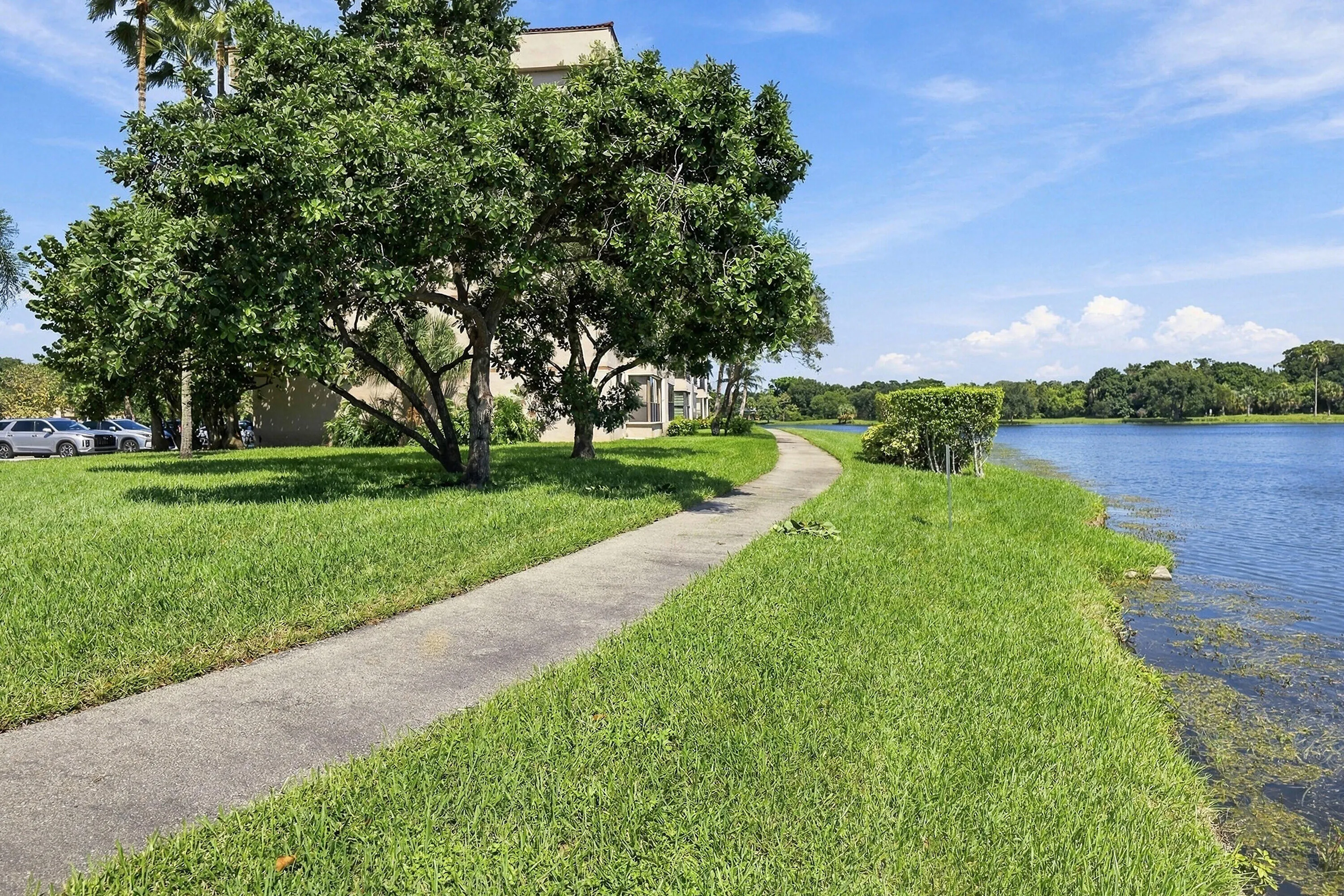 2766 Carambola Circle S #305