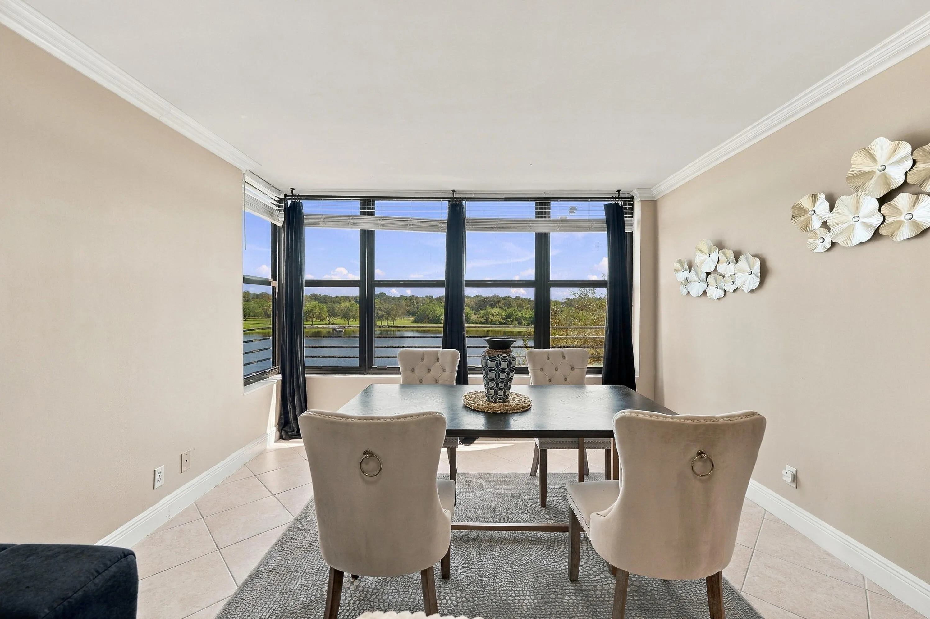 2766 Carambola Circle S #305