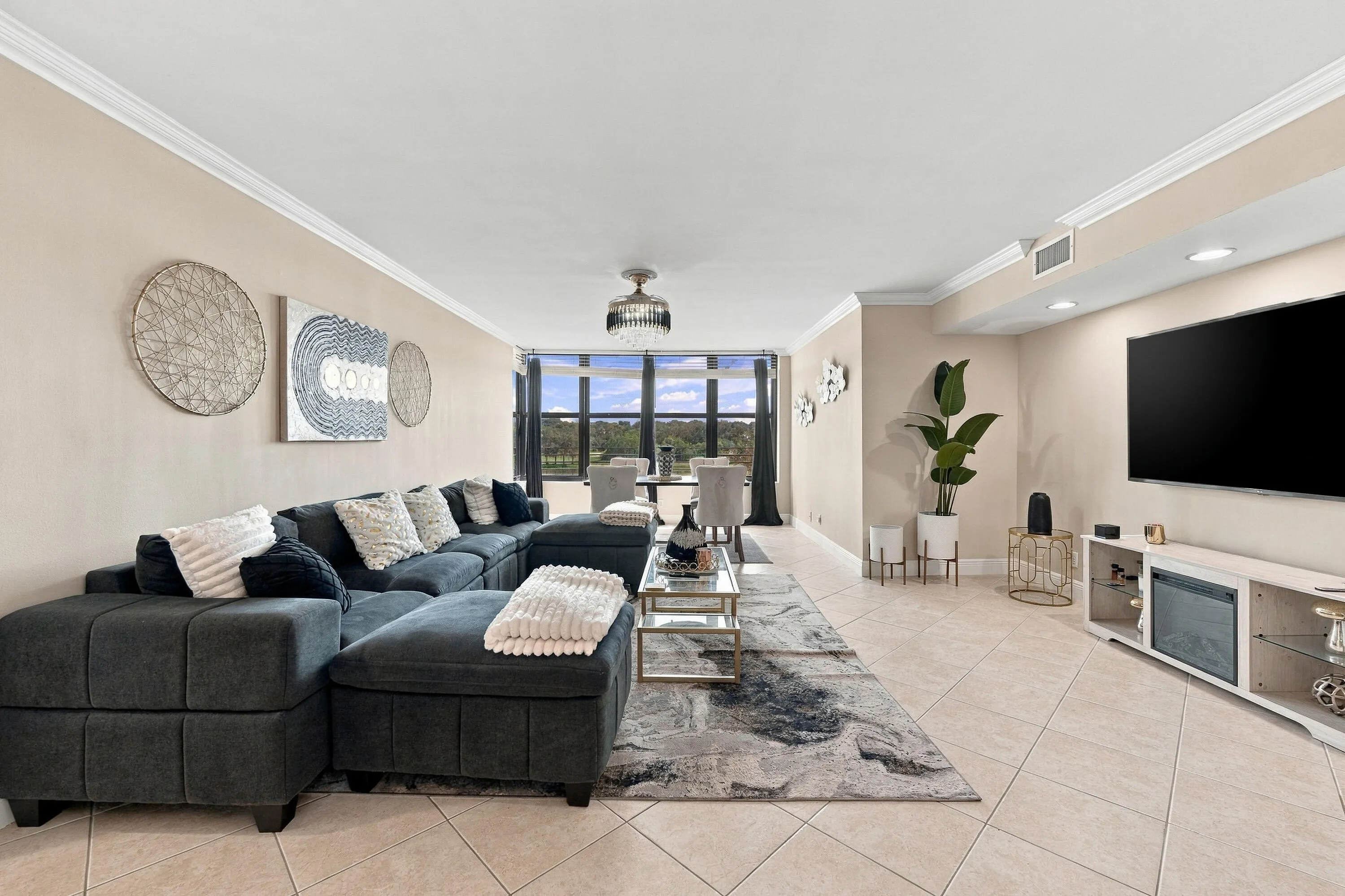 2766 Carambola Circle S #305