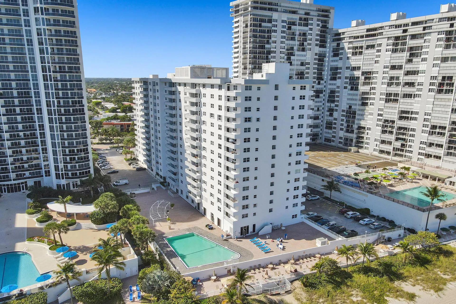 4250 Galt Ocean Drive #4P