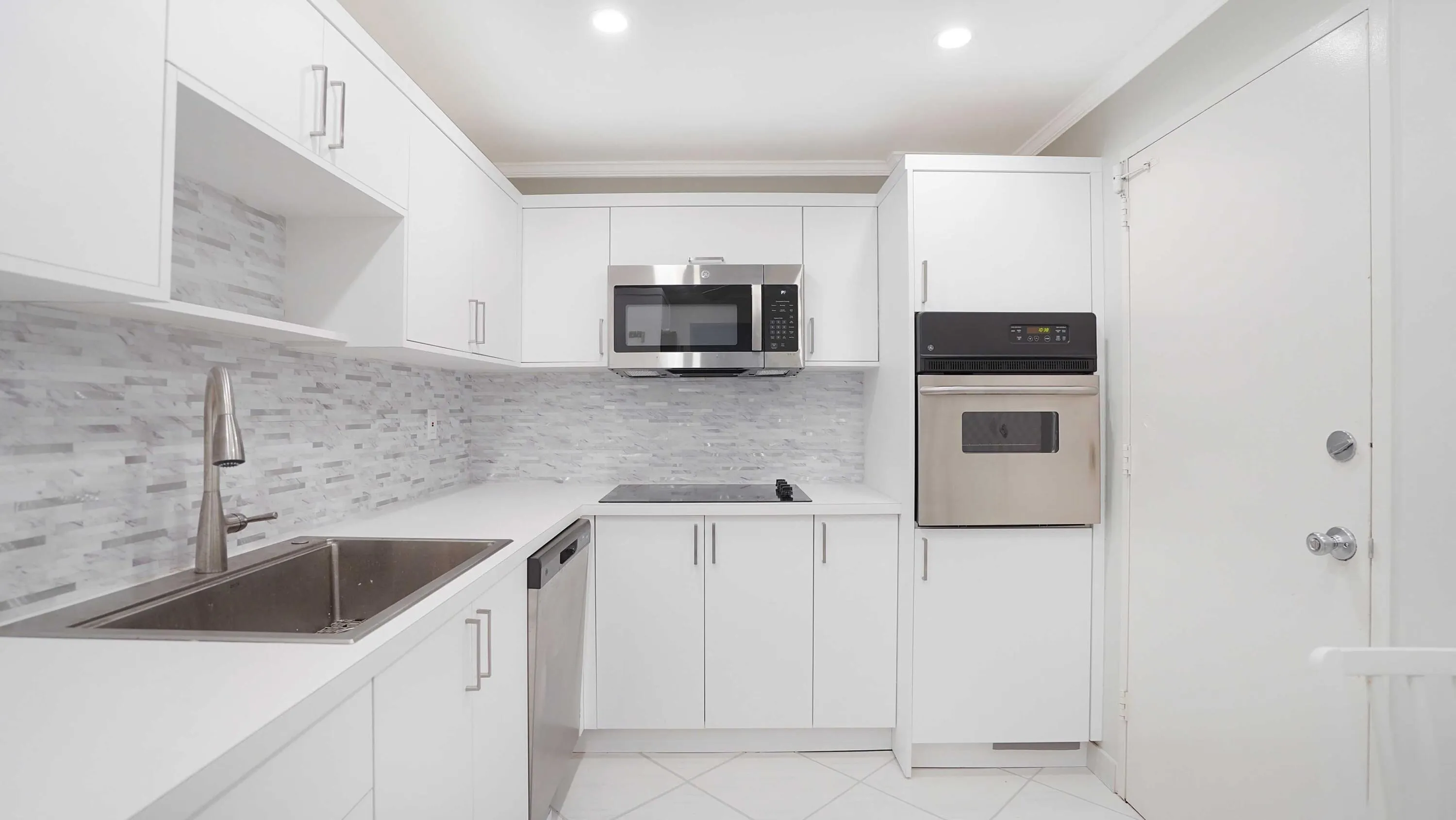 4250 Galt Ocean Drive #4P