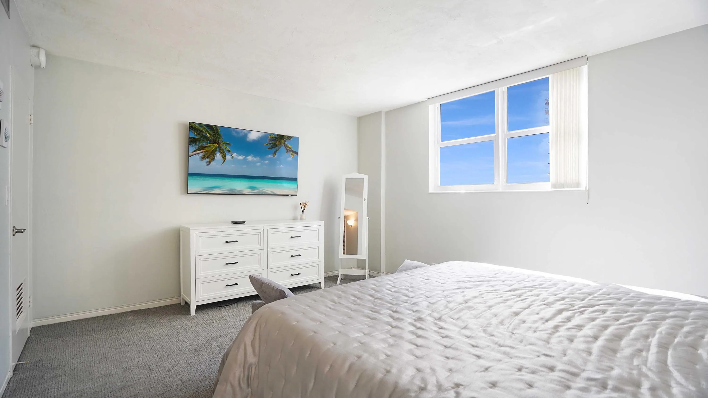 4250 Galt Ocean Drive #4P