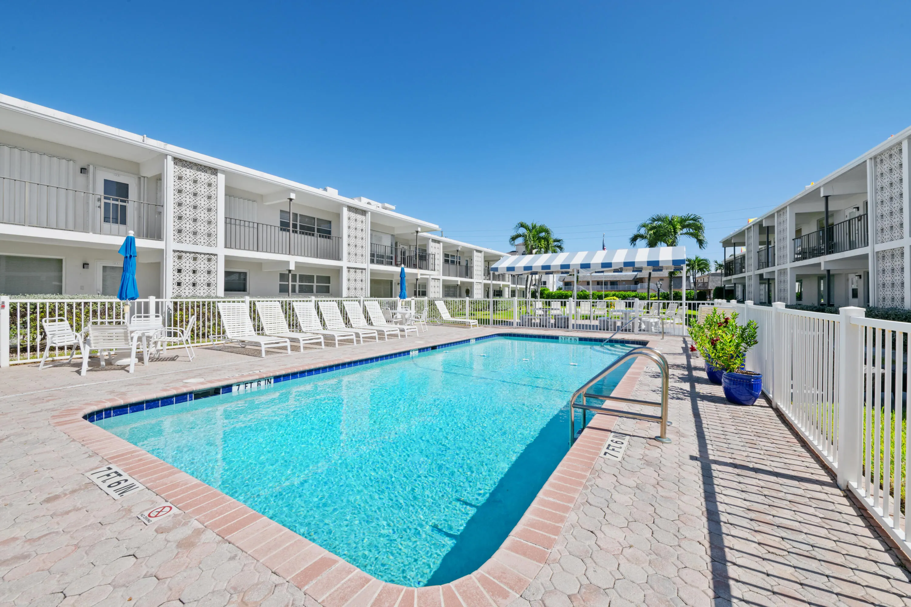 633 NE 21ST Avenue #6B