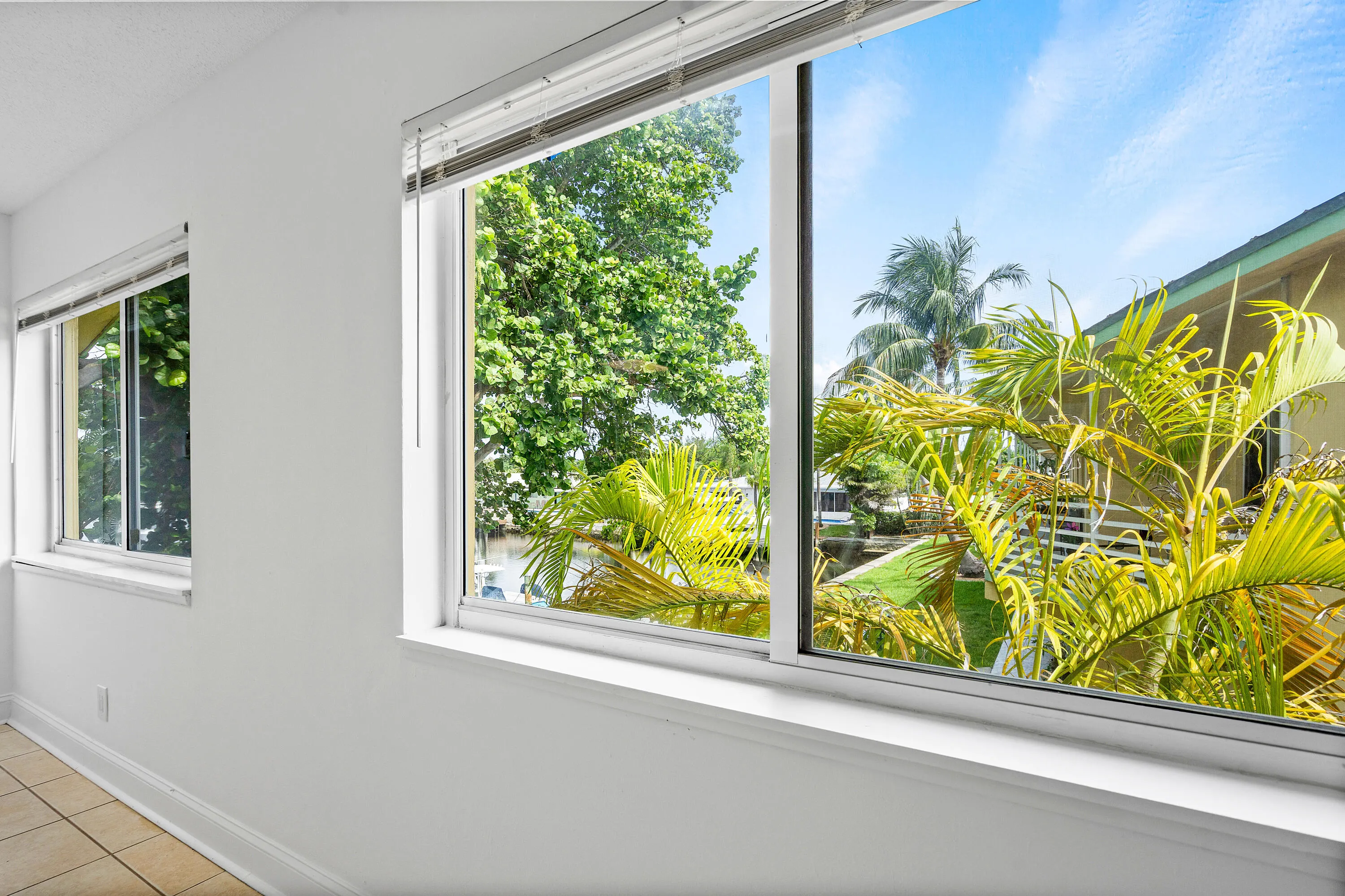 391 SE 19TH Avenue #8