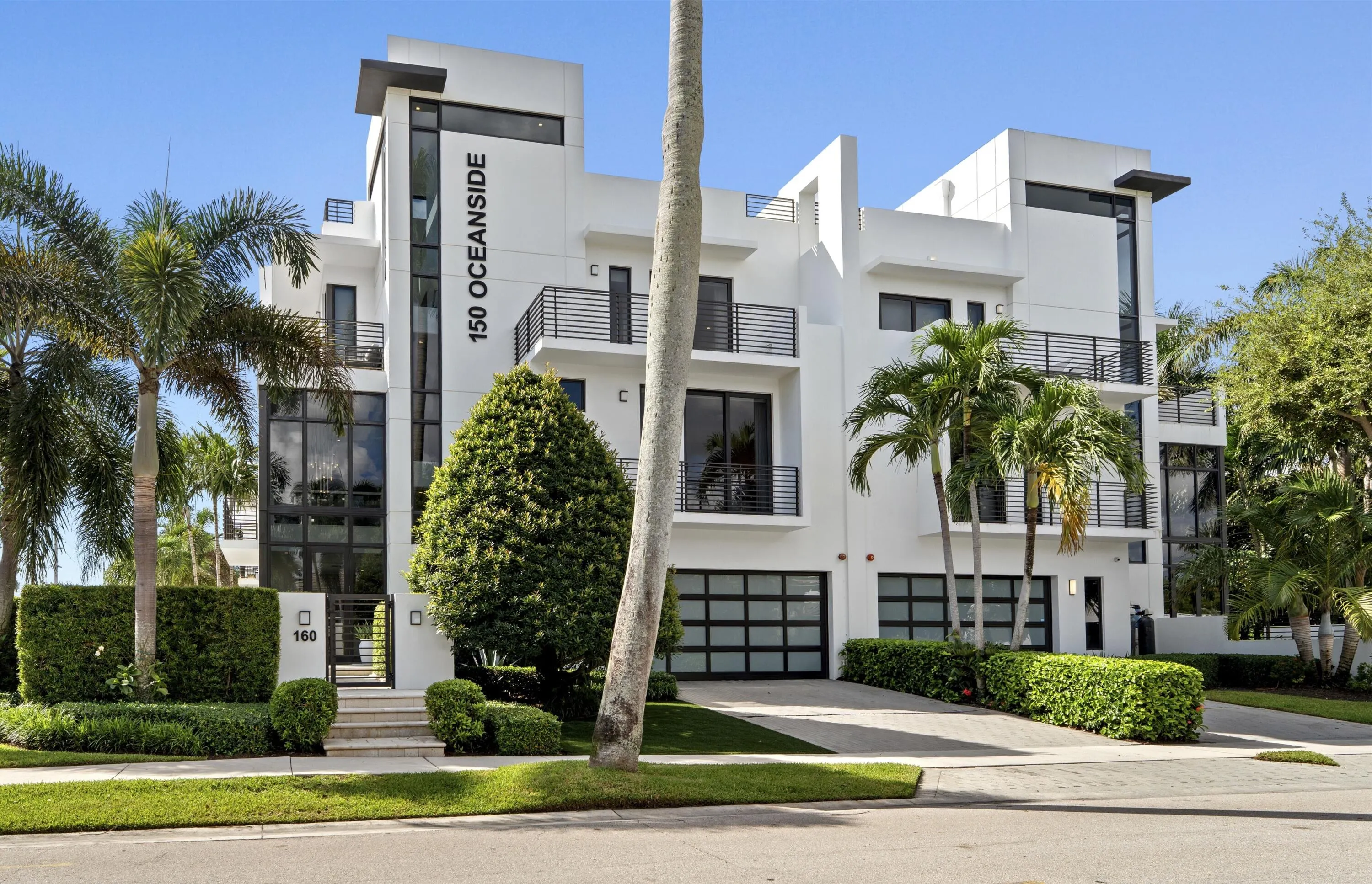 160 Andrews Avenue #3c