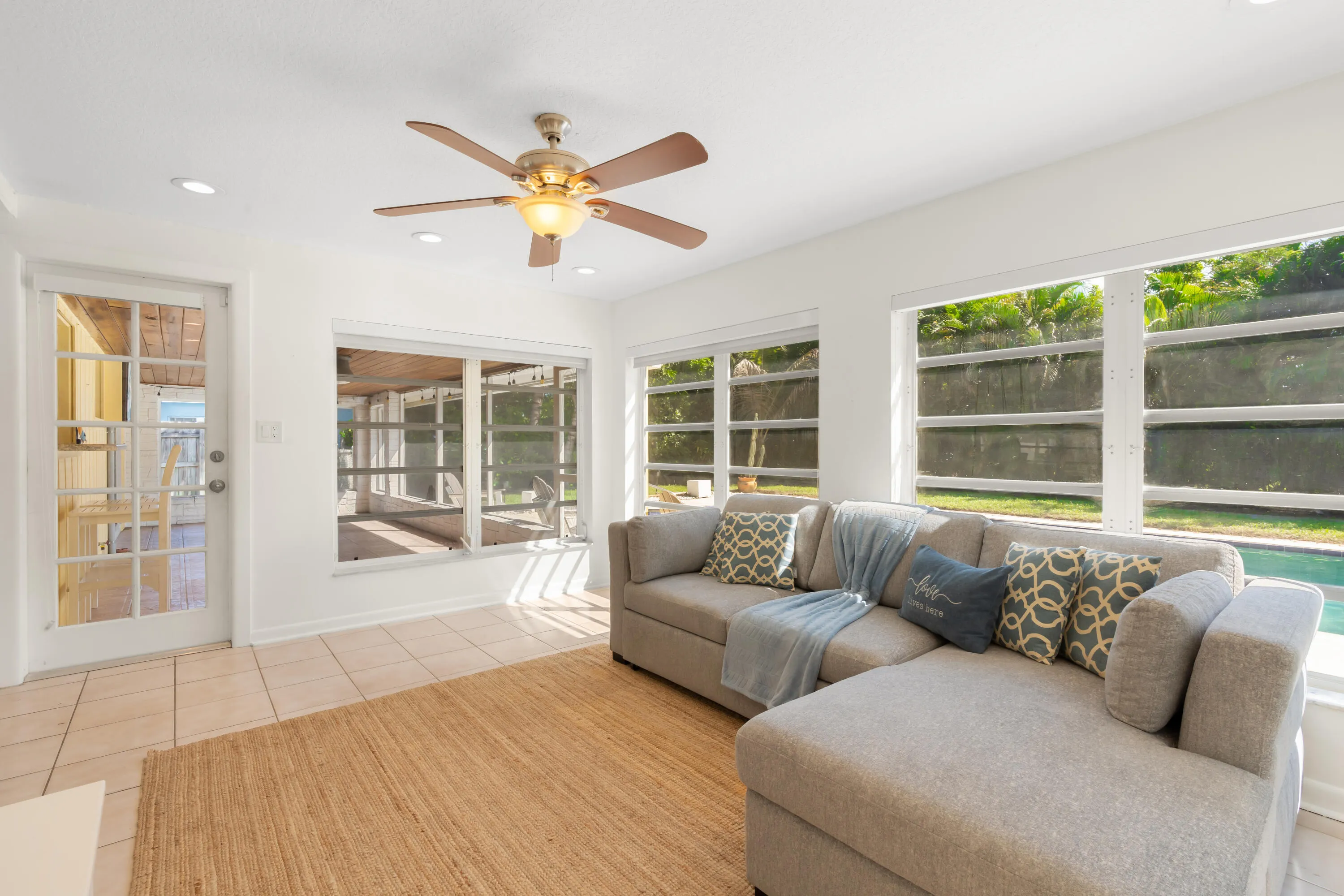 214 NE 28TH Road