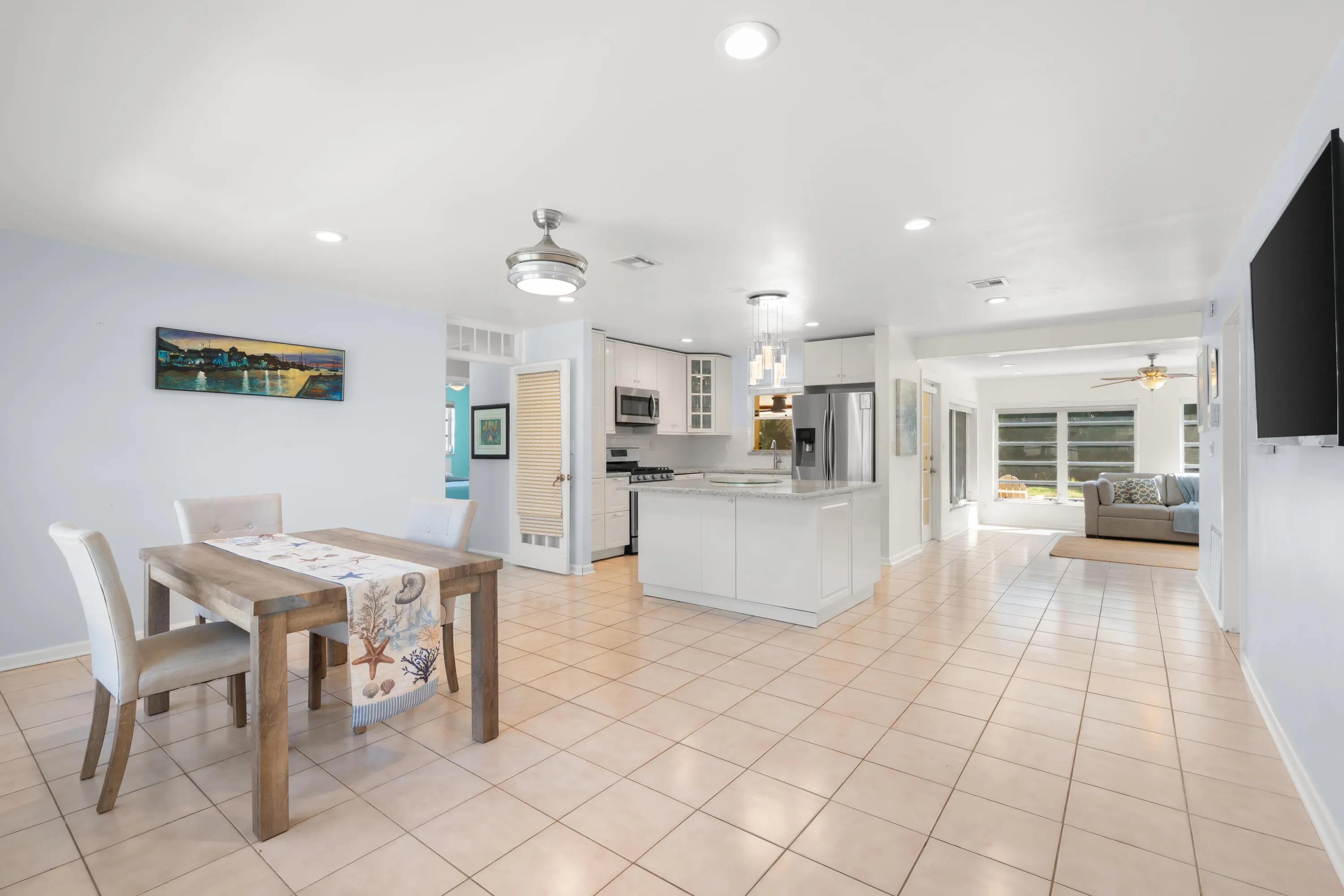 214 NE 28TH Road