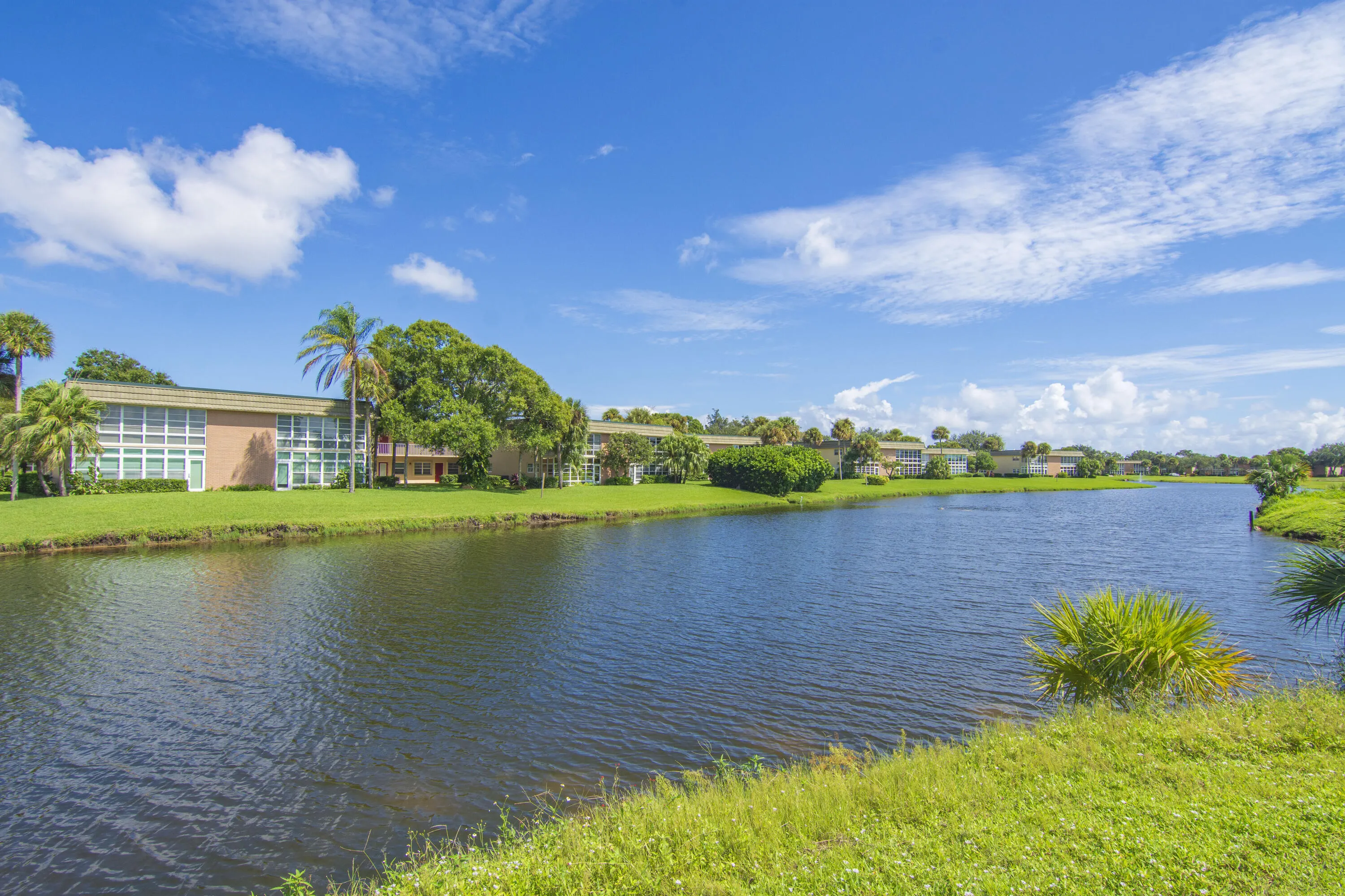 36 VISTA GARDENS Trail #202